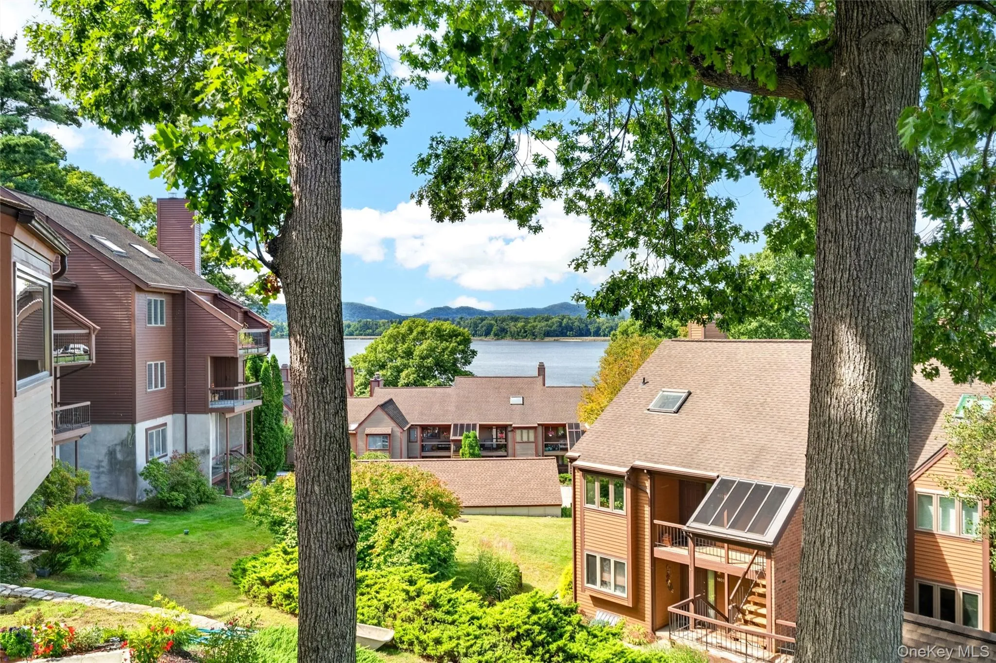 1203 Eagle Bay Drive, Ossining, NY, 2 Bedrooms Bedrooms, 5 Rooms Rooms,2 BathroomsBathrooms,Residential,For Rent,Eagle Bay,0,1046411 1203 Eagle Bay Drive, Ossining, NY, 2 Bedrooms Bedrooms, 5 Rooms Rooms,2 BathroomsBathrooms,Residential,For Rent,Eagle Bay,0,1046411