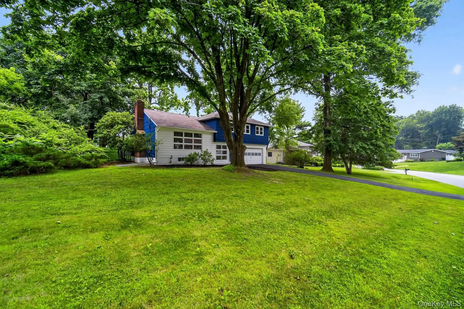 31 Old Farms Road, Poughkeepsie, NY, 4 Bedrooms Bedrooms, 9 Rooms Rooms,2 BathroomsBathrooms,Residential,For Rent,Old Farms,0,1046416 31 Old Farms Road, Poughkeepsie, NY, 4 Bedrooms Bedrooms, 9 Rooms Rooms,2 BathroomsBathrooms,Residential,For Rent,Old Farms,0,1046416