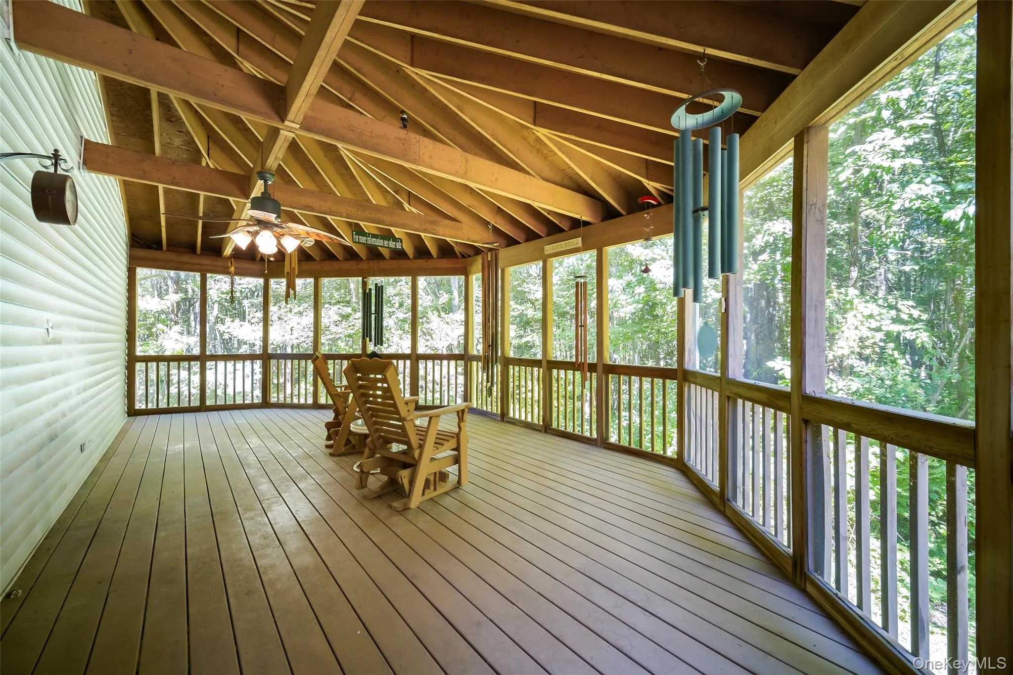 Three season dining is a breeze with this screened in porch. Three season dining is a breeze with this screened in porch.
