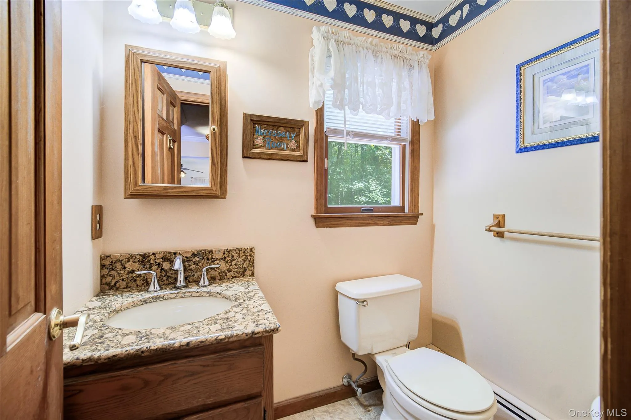 First floor 1/2 bath First floor 1/2 bath