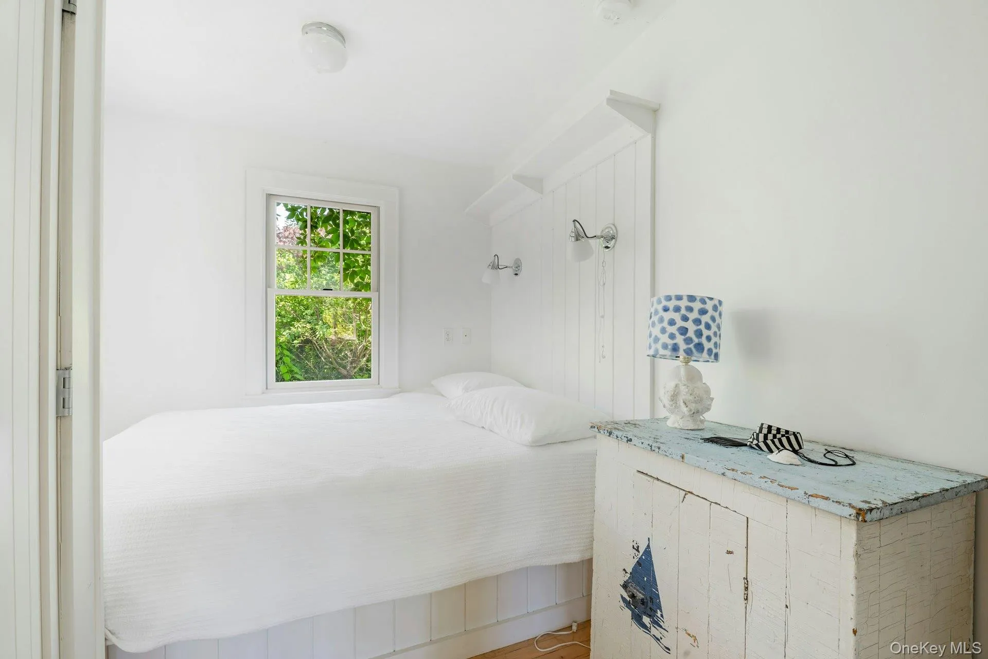 1100 7th Street, Southold, NY, 1 Bedroom Bedrooms, 4 Rooms Rooms,1 BathroomBathrooms,Residential Lease,For Rent,7th,0,1046420 1100 7th Street, Southold, NY, 1 Bedroom Bedrooms, 4 Rooms Rooms,1 BathroomBathrooms,Residential Lease,For Rent,7th,0,1046420