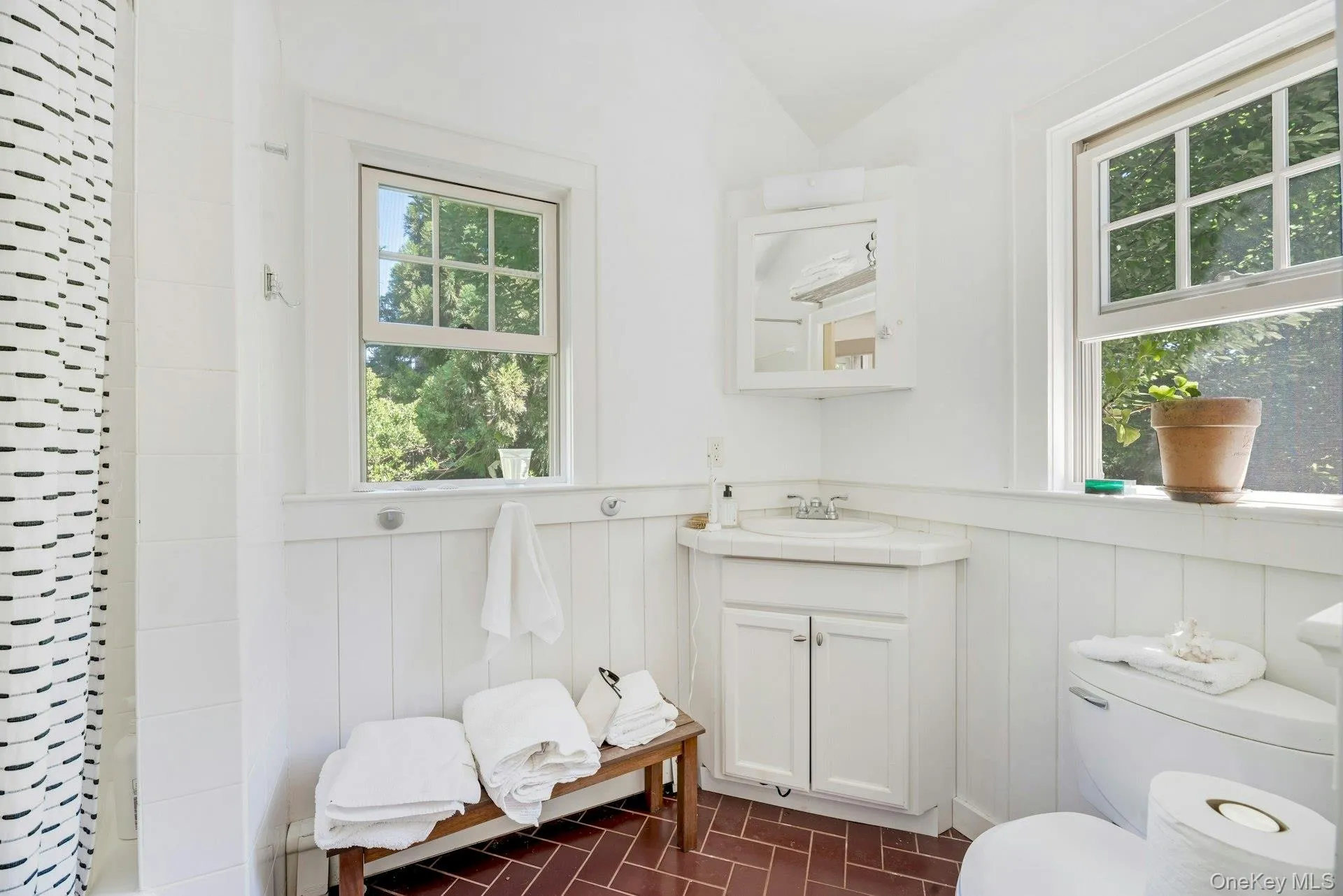 1100 7th Street, Southold, NY, 1 Bedroom Bedrooms, 4 Rooms Rooms,1 BathroomBathrooms,Residential Lease,For Rent,7th,0,1046420 1100 7th Street, Southold, NY, 1 Bedroom Bedrooms, 4 Rooms Rooms,1 BathroomBathrooms,Residential Lease,For Rent,7th,0,1046420