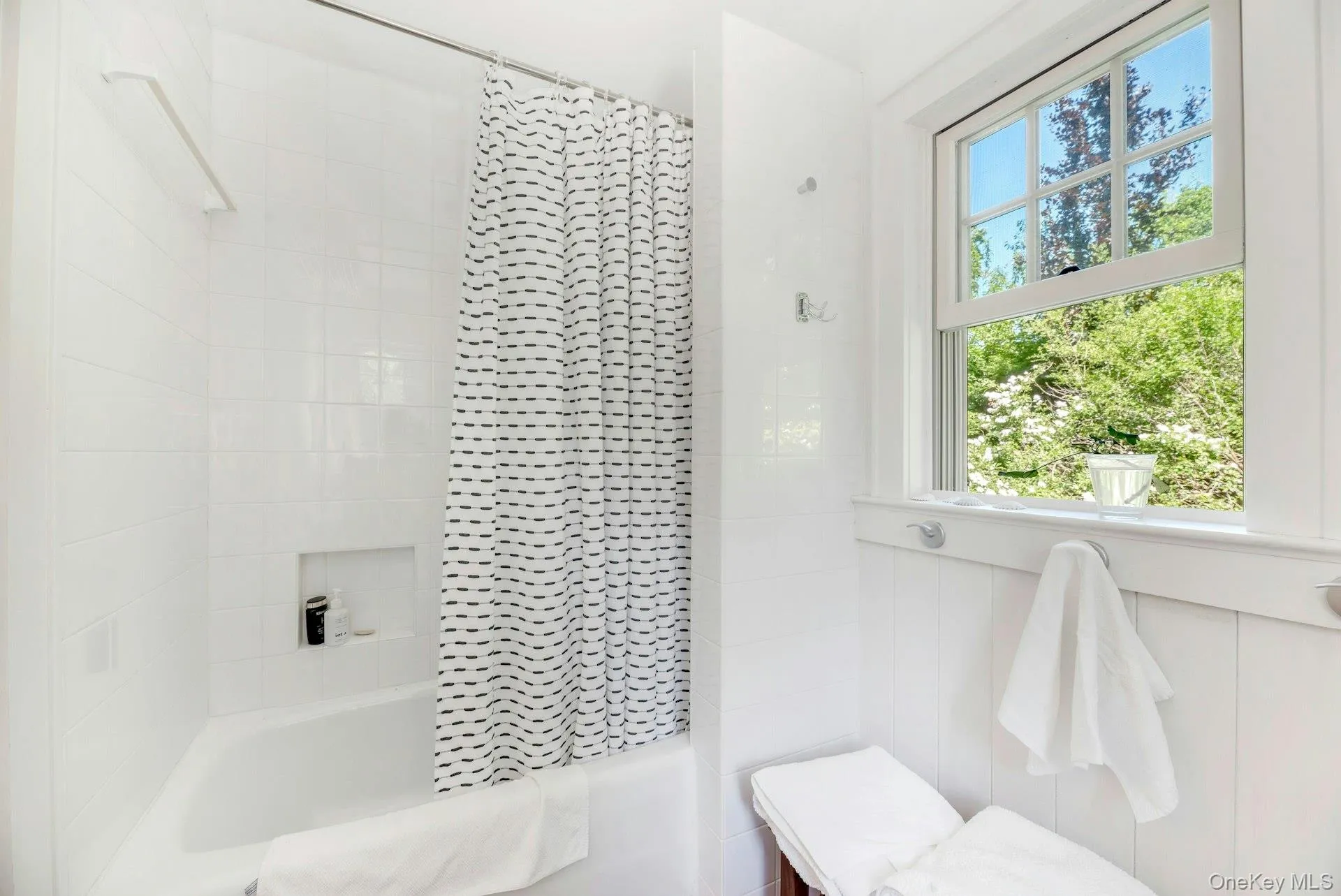 1100 7th Street, Southold, NY, 1 Bedroom Bedrooms, 4 Rooms Rooms,1 BathroomBathrooms,Residential Lease,For Rent,7th,0,1046420 1100 7th Street, Southold, NY, 1 Bedroom Bedrooms, 4 Rooms Rooms,1 BathroomBathrooms,Residential Lease,For Rent,7th,0,1046420