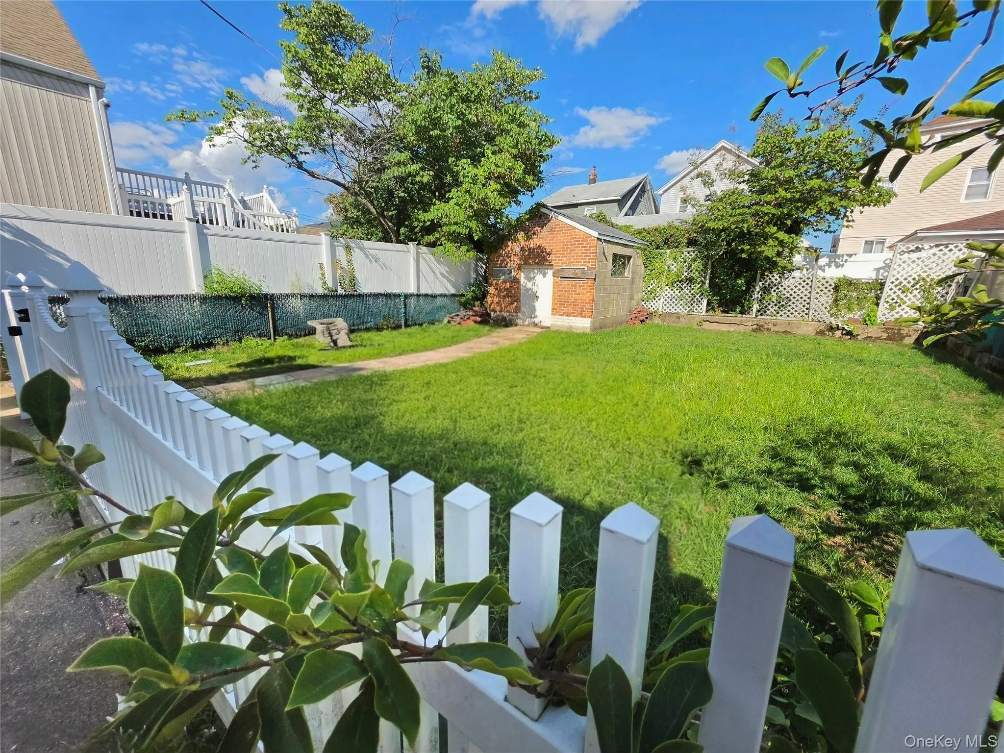 159-15 95th Street, New York, NY, 4 Bedrooms Bedrooms, 7 Rooms Rooms,1 BathroomBathrooms,Residential,For Rent,95th,0,1046423 159-15 95th Street, New York, NY, 4 Bedrooms Bedrooms, 7 Rooms Rooms,1 BathroomBathrooms,Residential,For Rent,95th,0,1046423