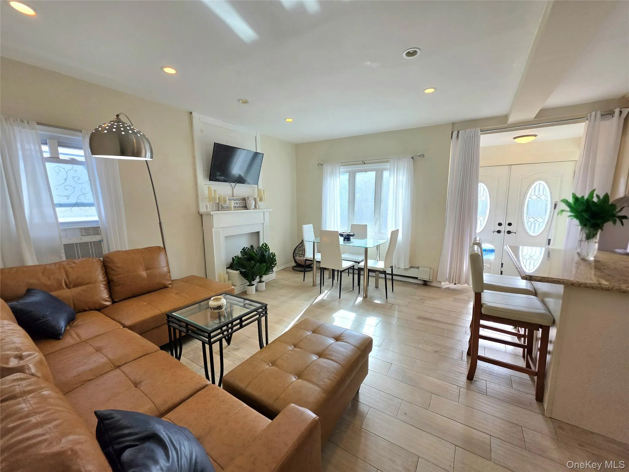 159-15 95th Street, New York, NY, 4 Bedrooms Bedrooms, 7 Rooms Rooms,1 BathroomBathrooms,Residential,For Rent,95th,0,1046423 159-15 95th Street, New York, NY, 4 Bedrooms Bedrooms, 7 Rooms Rooms,1 BathroomBathrooms,Residential,For Rent,95th,0,1046423
