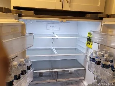 New Stainless Steel Refrigerator Refrigerator...Pic #2...Open Up and Say "ahhhhh yes!' this is a very NICE coop New Stainless Steel Refrigerator Refrigerator...Pic #2...Open Up and Say "ahhhhh yes!' this is a very NICE coop