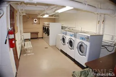1 Fisher Drive, Mount Vernon, NY, 2 Bedrooms Bedrooms, 4 Rooms Rooms,1 BathroomBathrooms,Residential,For Rent,Fisher,0,1046424 1 Fisher Drive, Mount Vernon, NY, 2 Bedrooms Bedrooms, 4 Rooms Rooms,1 BathroomBathrooms,Residential,For Rent,Fisher,0,1046424
