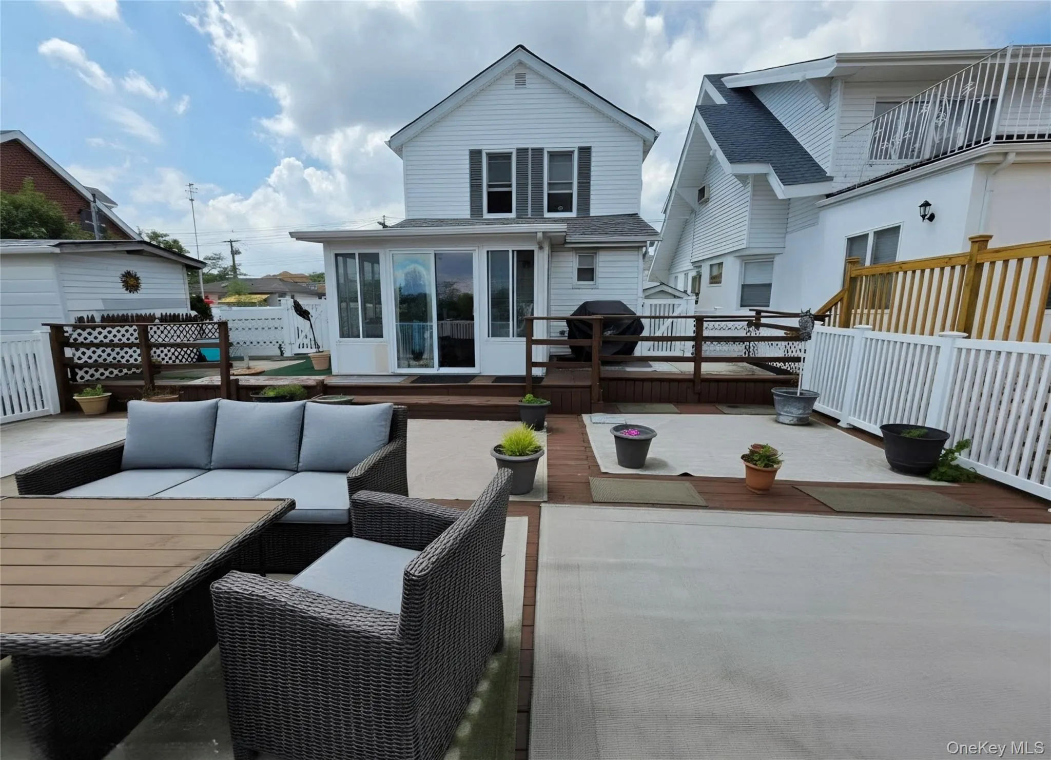 160-41 99th Street, New York, NY, 3 Bedrooms Bedrooms, 8 Rooms Rooms,2 BathroomsBathrooms,Residential,For Rent,99th,0,1046429 160-41 99th Street, New York, NY, 3 Bedrooms Bedrooms, 8 Rooms Rooms,2 BathroomsBathrooms,Residential,For Rent,99th,0,1046429