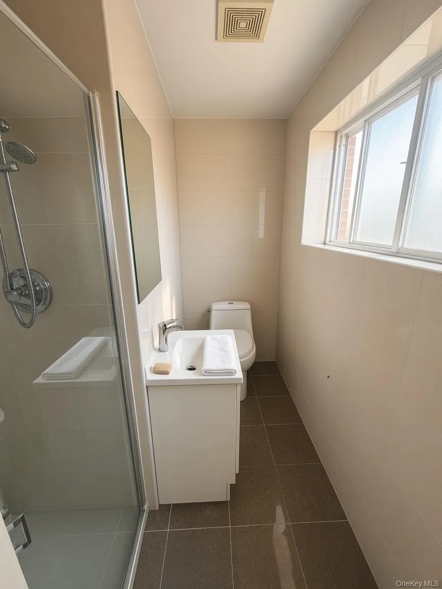 141-05 Cherry Avenue, New York, NY, 2 Bedrooms Bedrooms, 4 Rooms Rooms,2 BathroomsBathrooms,Residential,For Rent,Cherry,0,1046430 141-05 Cherry Avenue, New York, NY, 2 Bedrooms Bedrooms, 4 Rooms Rooms,2 BathroomsBathrooms,Residential,For Rent,Cherry,0,1046430