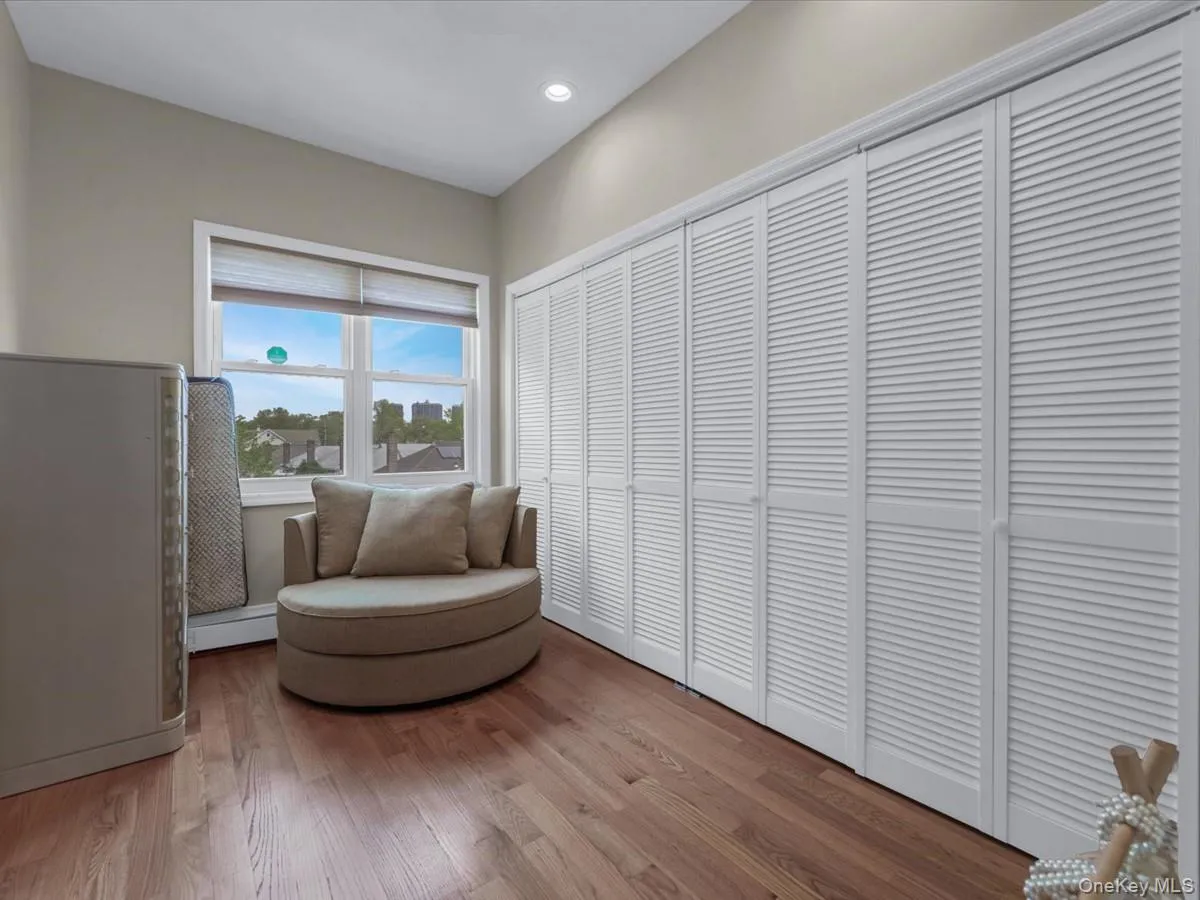 252-15 82nd Avenue, New York, NY, 4 Bedrooms Bedrooms, 7 Rooms Rooms,4 BathroomsBathrooms,Residential,For Rent,82nd,0,1046435 252-15 82nd Avenue, New York, NY, 4 Bedrooms Bedrooms, 7 Rooms Rooms,4 BathroomsBathrooms,Residential,For Rent,82nd,0,1046435