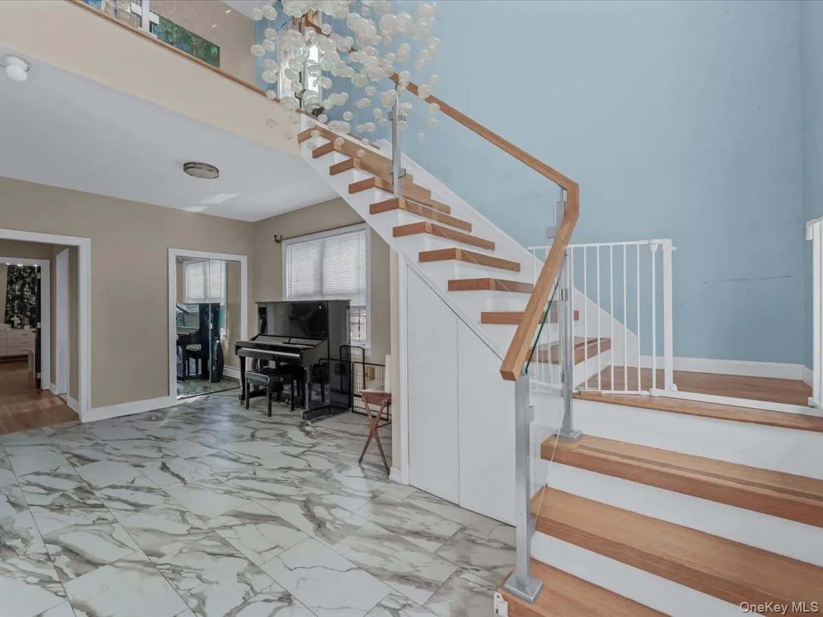 252-15 82nd Avenue, New York, NY, 4 Bedrooms Bedrooms, 7 Rooms Rooms,4 BathroomsBathrooms,Residential,For Rent,82nd,0,1046435 252-15 82nd Avenue, New York, NY, 4 Bedrooms Bedrooms, 7 Rooms Rooms,4 BathroomsBathrooms,Residential,For Rent,82nd,0,1046435