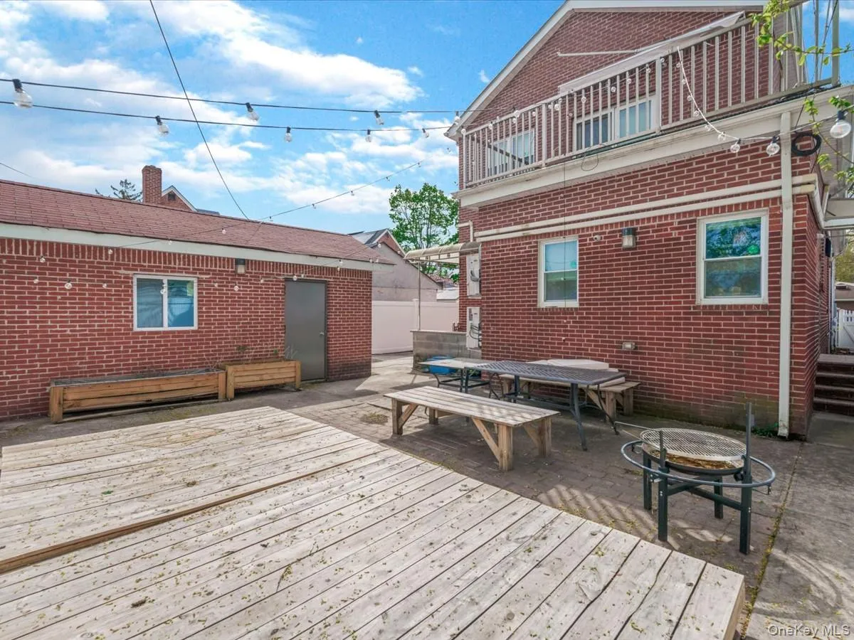 252-15 82nd Avenue, New York, NY, 4 Bedrooms Bedrooms, 7 Rooms Rooms,4 BathroomsBathrooms,Residential,For Rent,82nd,0,1046435 252-15 82nd Avenue, New York, NY, 4 Bedrooms Bedrooms, 7 Rooms Rooms,4 BathroomsBathrooms,Residential,For Rent,82nd,0,1046435