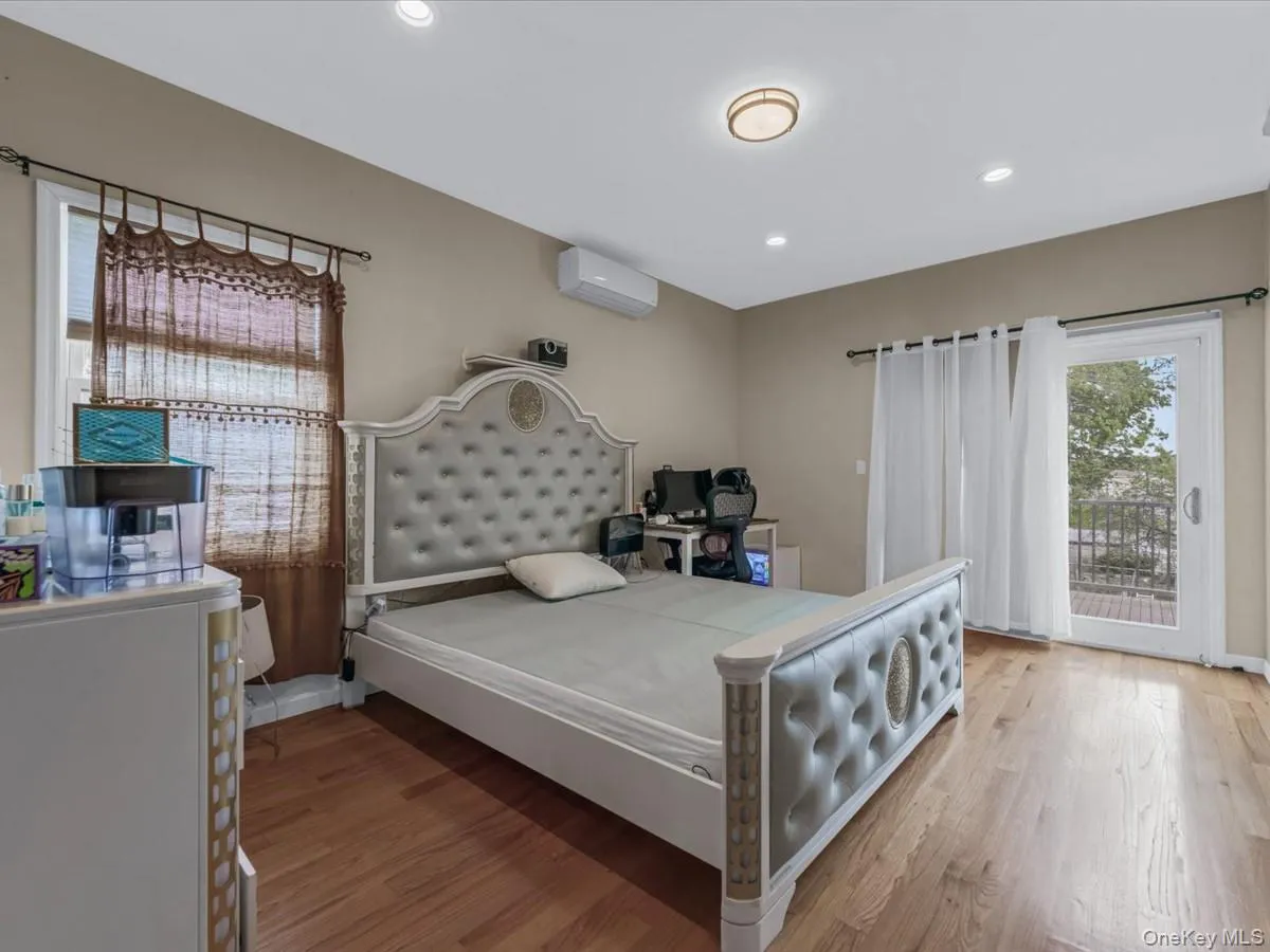 252-15 82nd Avenue, New York, NY, 4 Bedrooms Bedrooms, 7 Rooms Rooms,4 BathroomsBathrooms,Residential,For Rent,82nd,0,1046435 252-15 82nd Avenue, New York, NY, 4 Bedrooms Bedrooms, 7 Rooms Rooms,4 BathroomsBathrooms,Residential,For Rent,82nd,0,1046435
