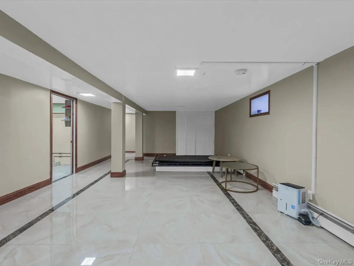 252-15 82nd Avenue, New York, NY, 4 Bedrooms Bedrooms, 7 Rooms Rooms,4 BathroomsBathrooms,Residential,For Rent,82nd,0,1046435 252-15 82nd Avenue, New York, NY, 4 Bedrooms Bedrooms, 7 Rooms Rooms,4 BathroomsBathrooms,Residential,For Rent,82nd,0,1046435