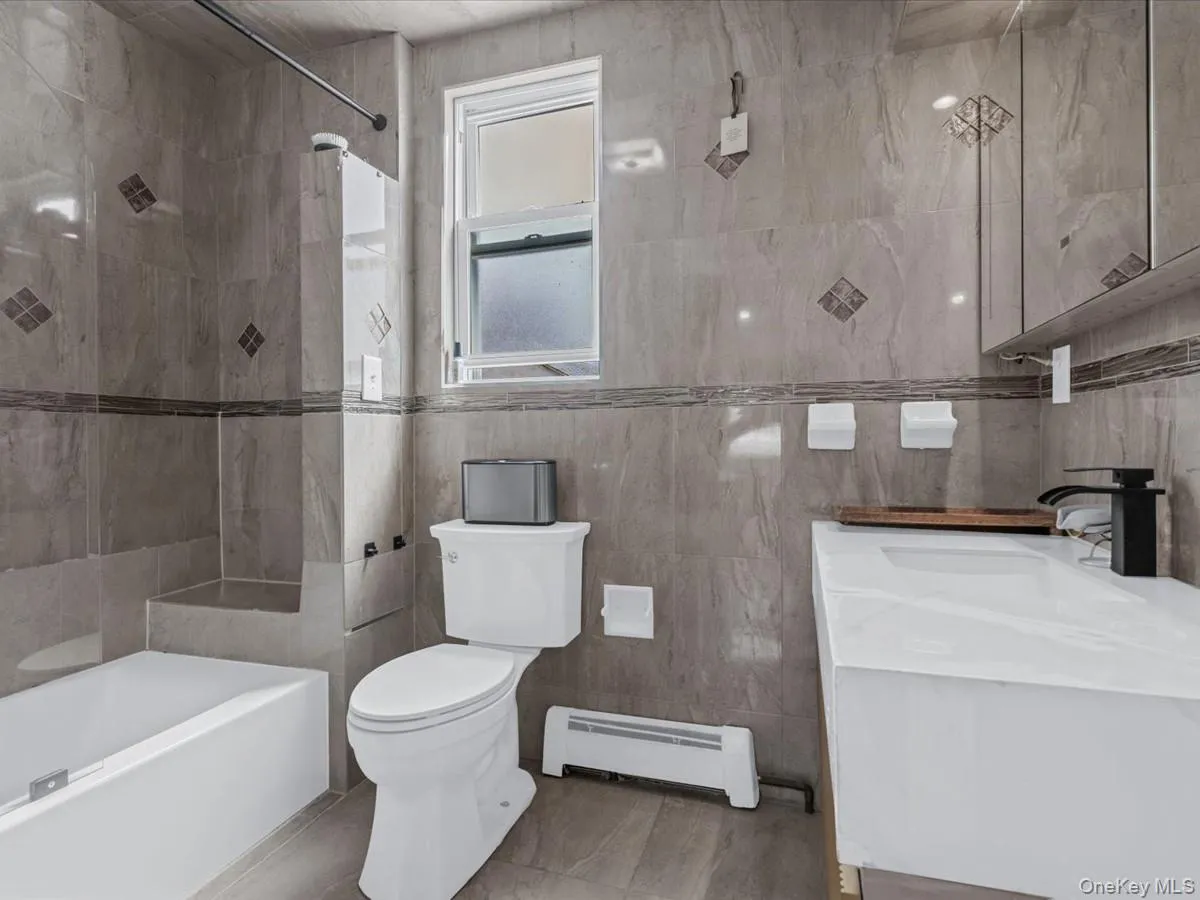 252-15 82nd Avenue, New York, NY, 4 Bedrooms Bedrooms, 7 Rooms Rooms,4 BathroomsBathrooms,Residential,For Rent,82nd,0,1046435 252-15 82nd Avenue, New York, NY, 4 Bedrooms Bedrooms, 7 Rooms Rooms,4 BathroomsBathrooms,Residential,For Rent,82nd,0,1046435