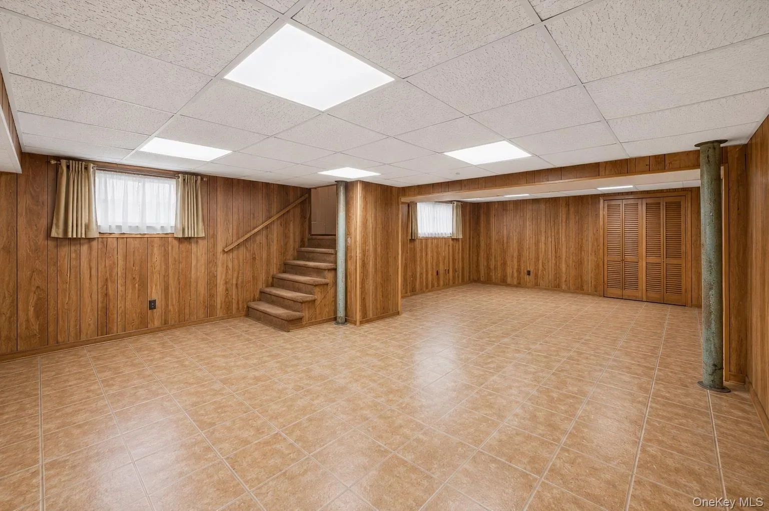 77 Irving Place, New Rochelle, NY, 3 Bedrooms Bedrooms, 7 Rooms Rooms,2 BathroomsBathrooms,Residential,For Rent,Irving,0,1046437 77 Irving Place, New Rochelle, NY, 3 Bedrooms Bedrooms, 7 Rooms Rooms,2 BathroomsBathrooms,Residential,For Rent,Irving,0,1046437