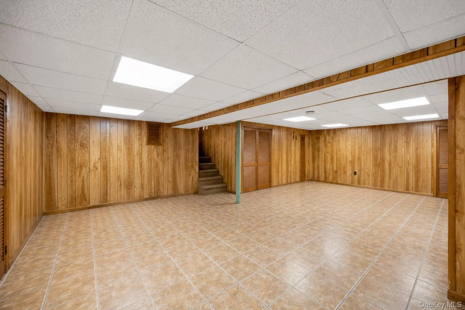 77 Irving Place, New Rochelle, NY, 3 Bedrooms Bedrooms, 7 Rooms Rooms,2 BathroomsBathrooms,Residential,For Rent,Irving,0,1046437 77 Irving Place, New Rochelle, NY, 3 Bedrooms Bedrooms, 7 Rooms Rooms,2 BathroomsBathrooms,Residential,For Rent,Irving,0,1046437