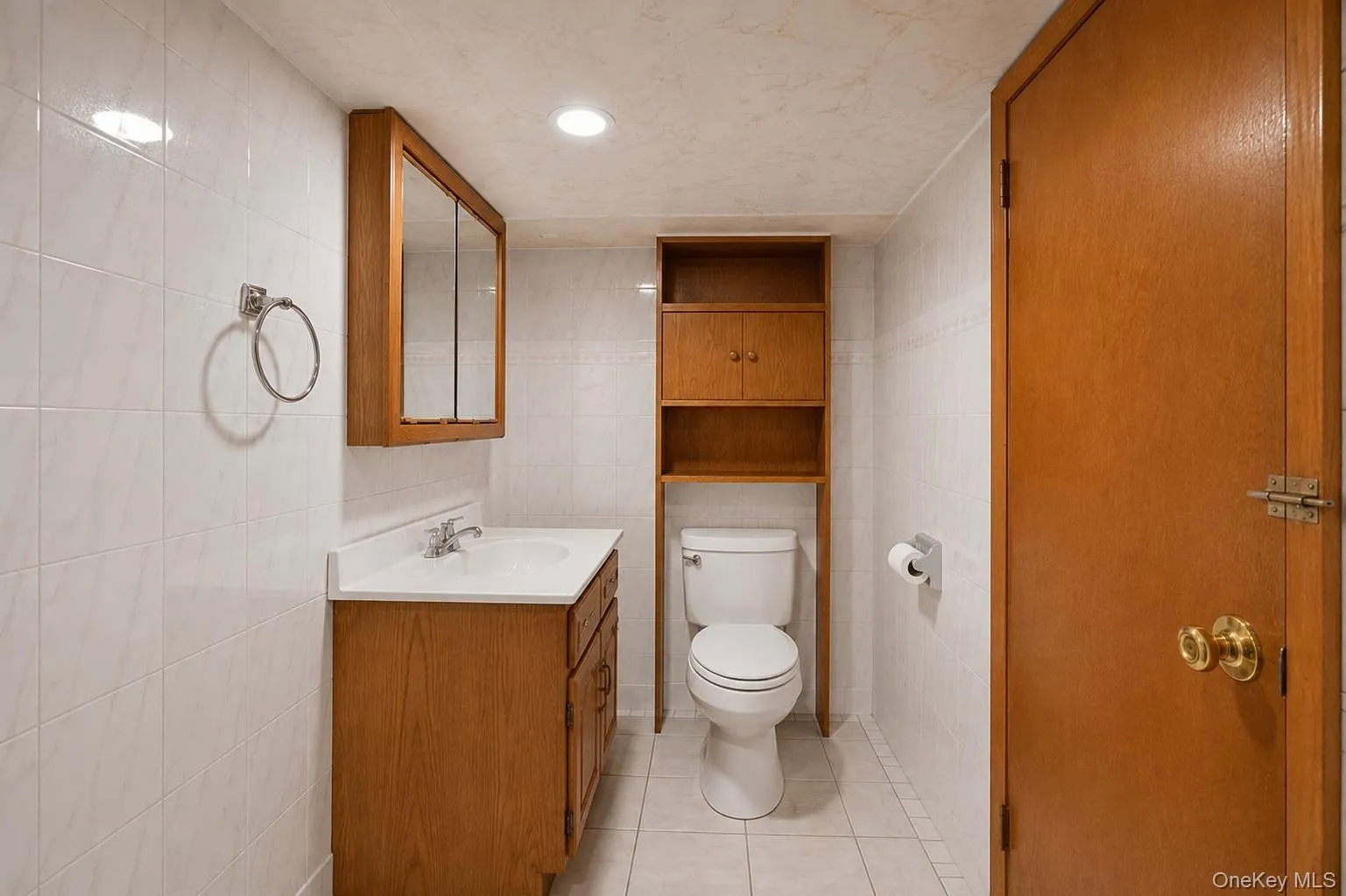 77 Irving Place, New Rochelle, NY, 3 Bedrooms Bedrooms, 7 Rooms Rooms,2 BathroomsBathrooms,Residential,For Rent,Irving,0,1046437 77 Irving Place, New Rochelle, NY, 3 Bedrooms Bedrooms, 7 Rooms Rooms,2 BathroomsBathrooms,Residential,For Rent,Irving,0,1046437