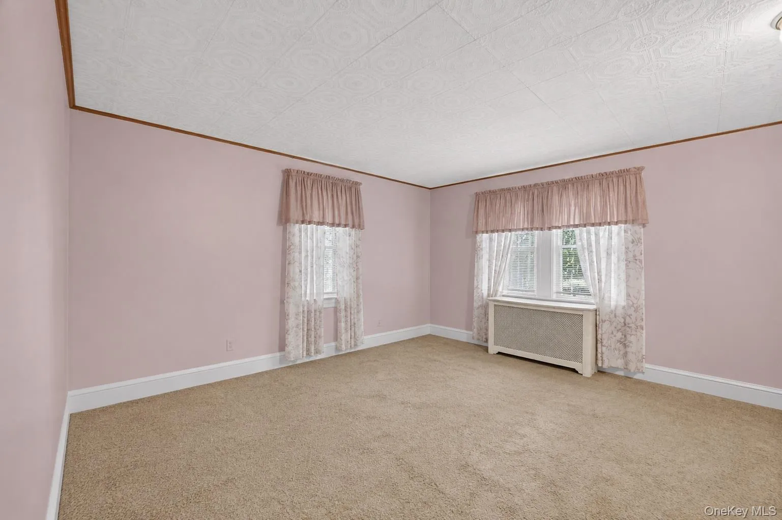 77 Irving Place, New Rochelle, NY, 3 Bedrooms Bedrooms, 7 Rooms Rooms,2 BathroomsBathrooms,Residential,For Rent,Irving,0,1046437 77 Irving Place, New Rochelle, NY, 3 Bedrooms Bedrooms, 7 Rooms Rooms,2 BathroomsBathrooms,Residential,For Rent,Irving,0,1046437