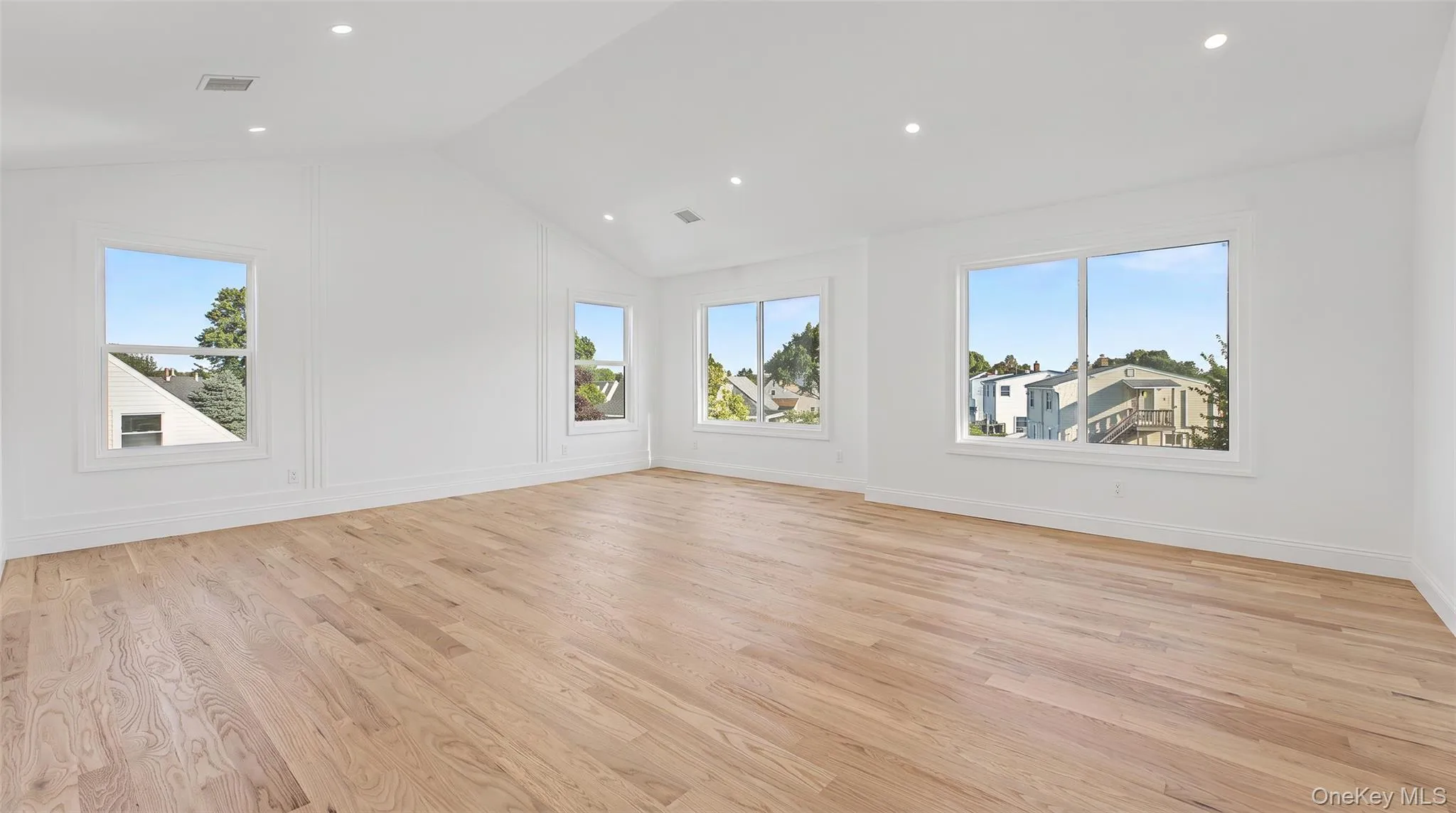 41 Chase Lane, Hempstead, NY, 5 Bedrooms Bedrooms, 12 Rooms Rooms,4 BathroomsBathrooms,Residential,For Rent,Chase,0,1046438 41 Chase Lane, Hempstead, NY, 5 Bedrooms Bedrooms, 12 Rooms Rooms,4 BathroomsBathrooms,Residential,For Rent,Chase,0,1046438
