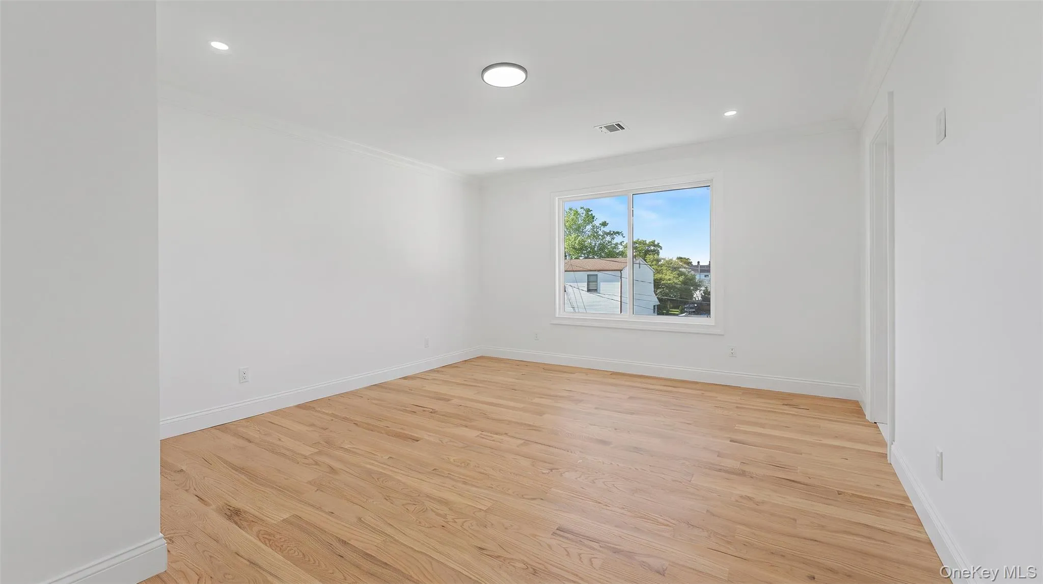 41 Chase Lane, Hempstead, NY, 5 Bedrooms Bedrooms, 12 Rooms Rooms,4 BathroomsBathrooms,Residential,For Rent,Chase,0,1046438 41 Chase Lane, Hempstead, NY, 5 Bedrooms Bedrooms, 12 Rooms Rooms,4 BathroomsBathrooms,Residential,For Rent,Chase,0,1046438