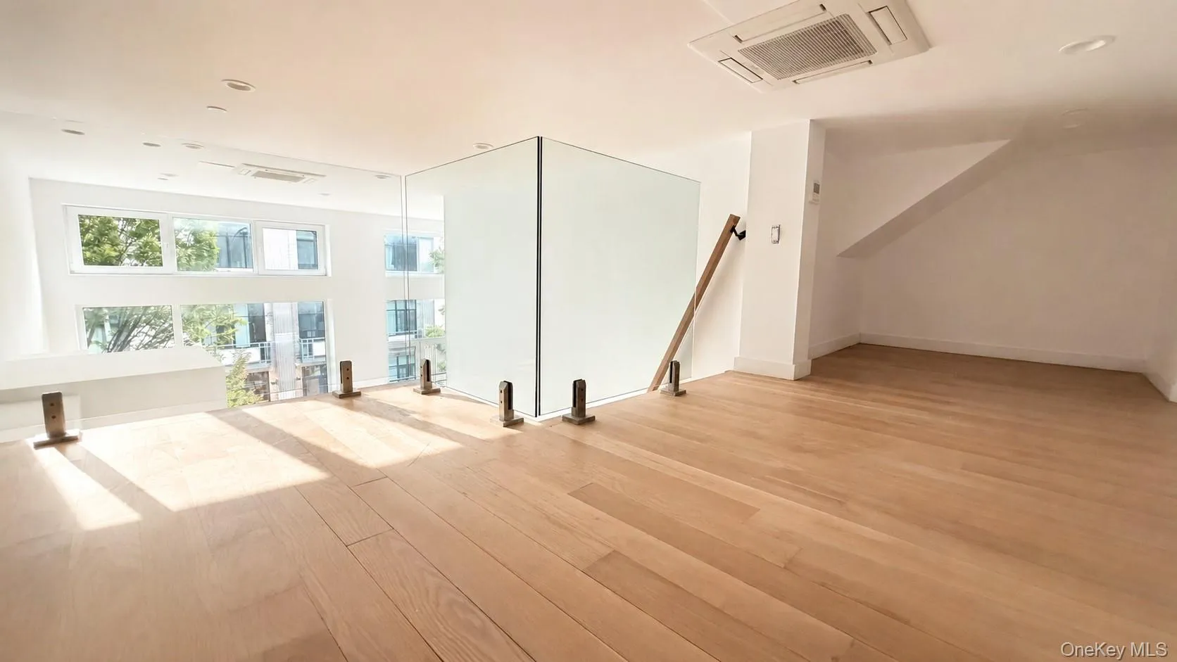 138 Huron Street, New York, NY, 1 Room Rooms,1 BathroomBathrooms,Residential Lease,For Rent,Huron,0,1046441 138 Huron Street, New York, NY, 1 Room Rooms,1 BathroomBathrooms,Residential Lease,For Rent,Huron,0,1046441