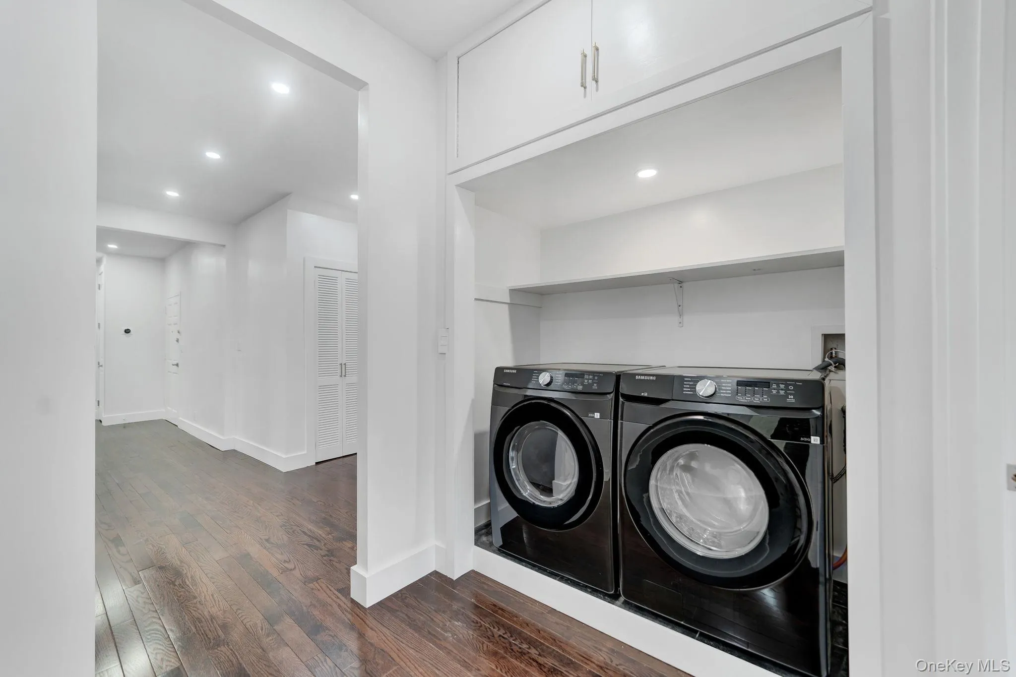 251 E 46th Street, New York, NY, 3 Bedrooms Bedrooms, 5 Rooms Rooms,1 BathroomBathrooms,Residential Lease,For Rent,E 46th,0,1046444 251 E 46th Street, New York, NY, 3 Bedrooms Bedrooms, 5 Rooms Rooms,1 BathroomBathrooms,Residential Lease,For Rent,E 46th,0,1046444