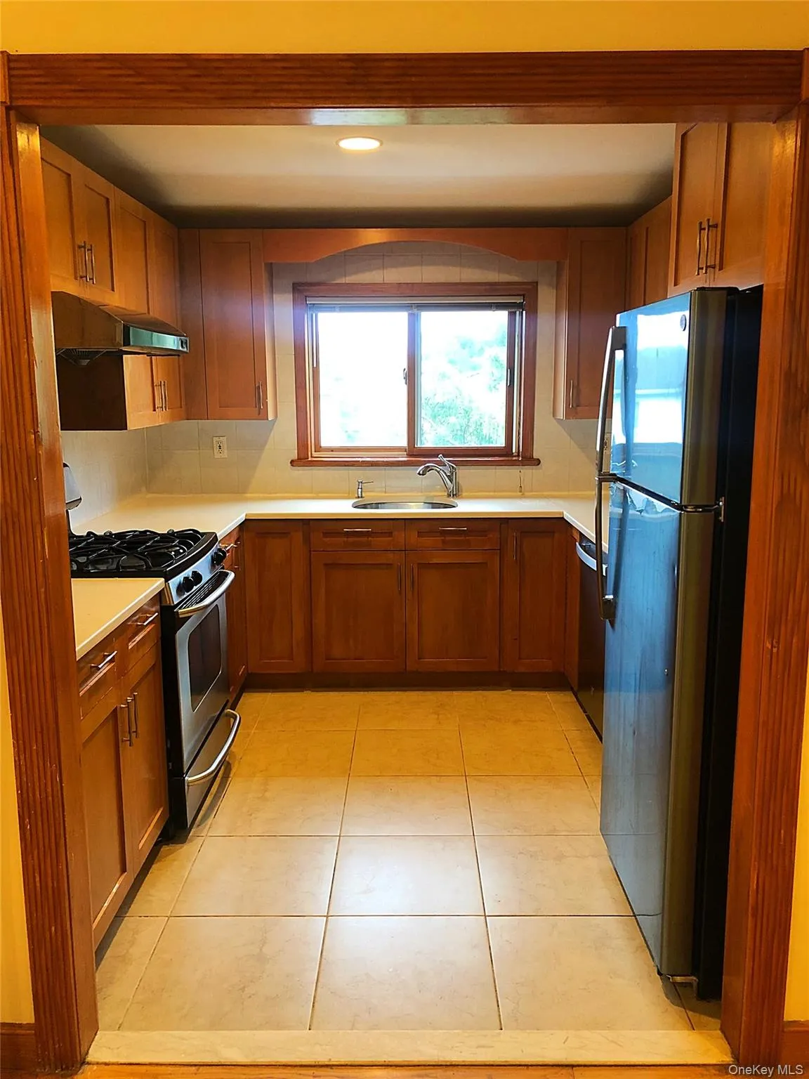 16446 77th Avenue, New York, NY, 3 Bedrooms Bedrooms, 6 Rooms Rooms,2 BathroomsBathrooms,Residential Lease,For Rent,77th,0,1046446 16446 77th Avenue, New York, NY, 3 Bedrooms Bedrooms, 6 Rooms Rooms,2 BathroomsBathrooms,Residential Lease,For Rent,77th,0,1046446