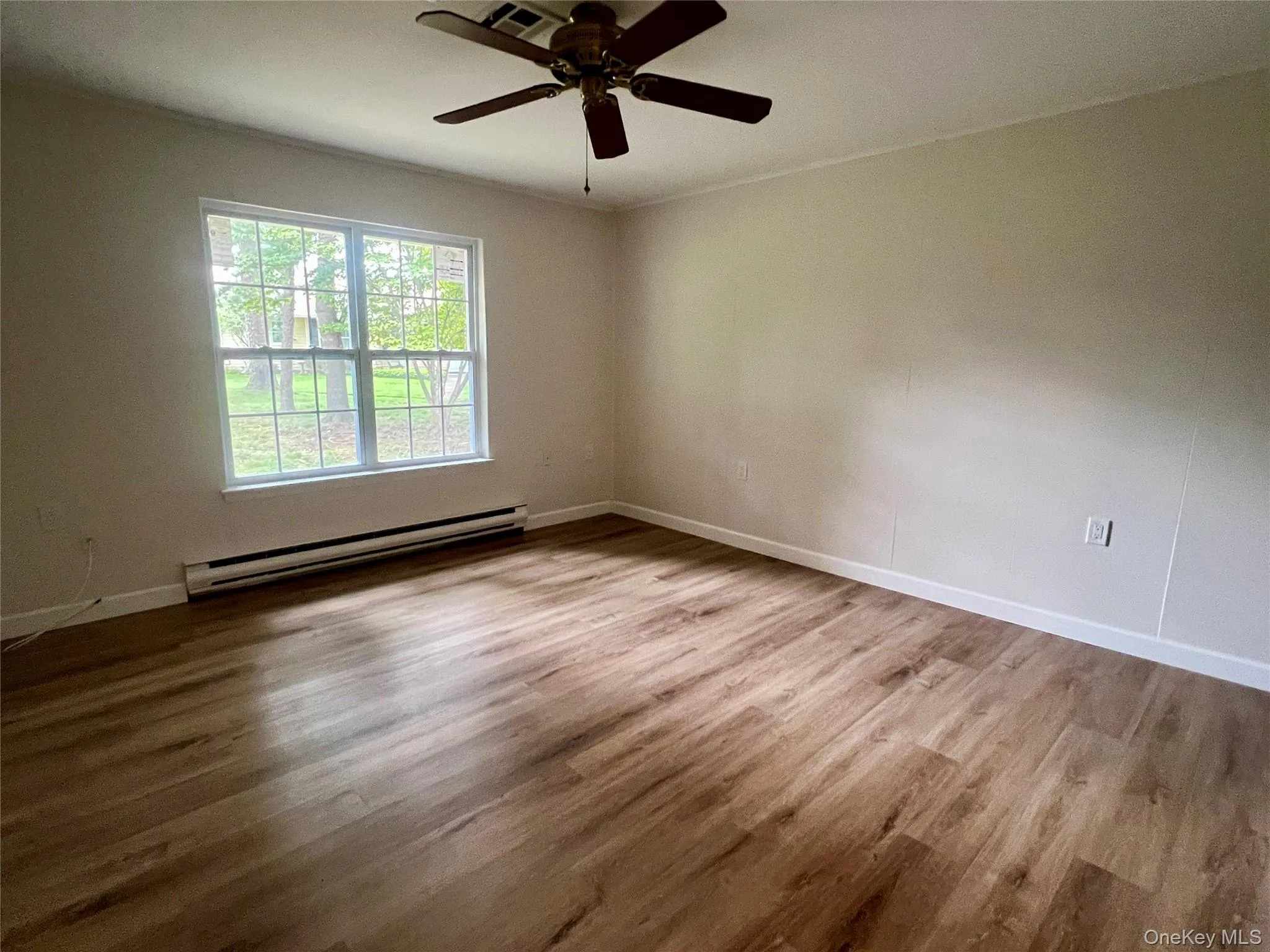 474 Darwen Drive, Brookhaven, NY, 2 Bedrooms Bedrooms, 5 Rooms Rooms,2 BathroomsBathrooms,Residential Lease,For Rent,Darwen,0,1046453 474 Darwen Drive, Brookhaven, NY, 2 Bedrooms Bedrooms, 5 Rooms Rooms,2 BathroomsBathrooms,Residential Lease,For Rent,Darwen,0,1046453