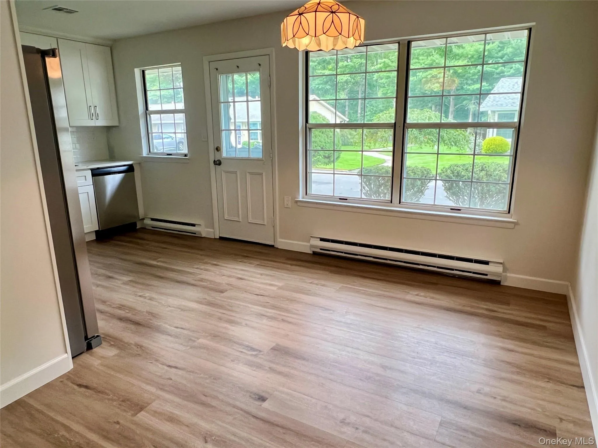474 Darwen Drive, Brookhaven, NY, 2 Bedrooms Bedrooms, 5 Rooms Rooms,2 BathroomsBathrooms,Residential Lease,For Rent,Darwen,0,1046453 474 Darwen Drive, Brookhaven, NY, 2 Bedrooms Bedrooms, 5 Rooms Rooms,2 BathroomsBathrooms,Residential Lease,For Rent,Darwen,0,1046453
