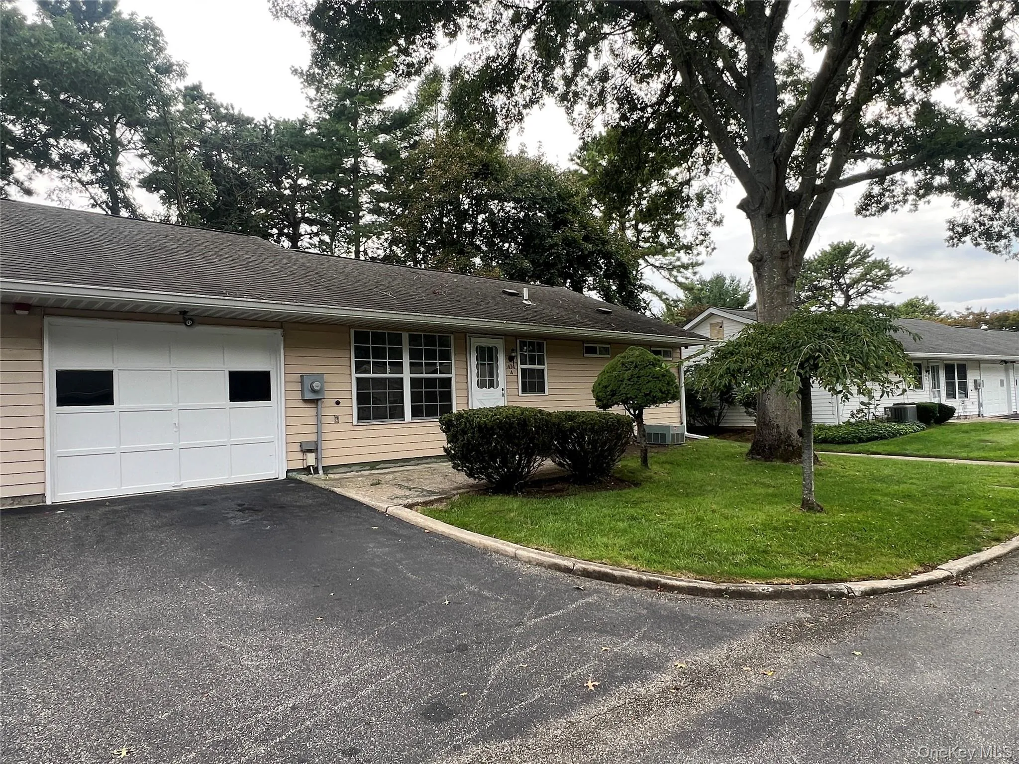 474 Darwen Drive, Brookhaven, NY, 2 Bedrooms Bedrooms, 5 Rooms Rooms,2 BathroomsBathrooms,Residential Lease,For Rent,Darwen,0,1046453 474 Darwen Drive, Brookhaven, NY, 2 Bedrooms Bedrooms, 5 Rooms Rooms,2 BathroomsBathrooms,Residential Lease,For Rent,Darwen,0,1046453