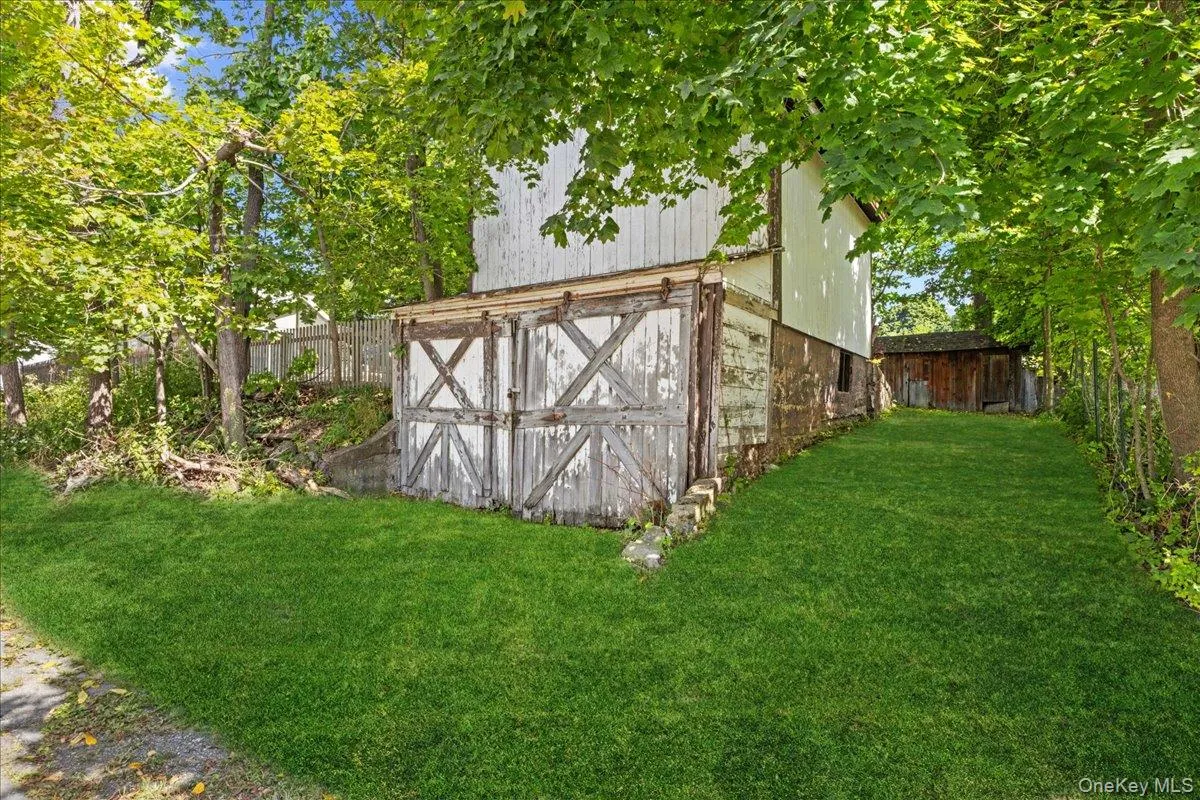 85 West Street, Warwick (town), NY, 3 Bedrooms Bedrooms, 9 Rooms Rooms,1 BathroomBathrooms,Residential,For Rent,West,0,1046455 85 West Street, Warwick (town), NY, 3 Bedrooms Bedrooms, 9 Rooms Rooms,1 BathroomBathrooms,Residential,For Rent,West,0,1046455