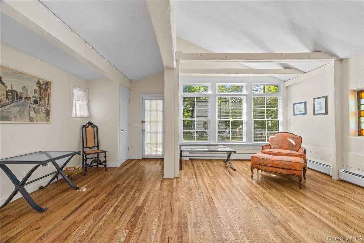 85 West Street, Warwick (town), NY, 3 Bedrooms Bedrooms, 9 Rooms Rooms,1 BathroomBathrooms,Residential,For Rent,West,0,1046455 85 West Street, Warwick (town), NY, 3 Bedrooms Bedrooms, 9 Rooms Rooms,1 BathroomBathrooms,Residential,For Rent,West,0,1046455