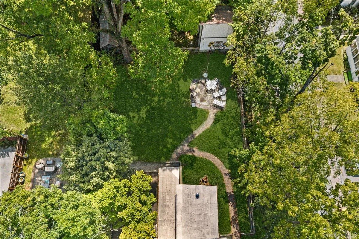 85 West Street, Warwick (town), NY, 3 Bedrooms Bedrooms, 9 Rooms Rooms,1 BathroomBathrooms,Residential,For Rent,West,0,1046455 85 West Street, Warwick (town), NY, 3 Bedrooms Bedrooms, 9 Rooms Rooms,1 BathroomBathrooms,Residential,For Rent,West,0,1046455