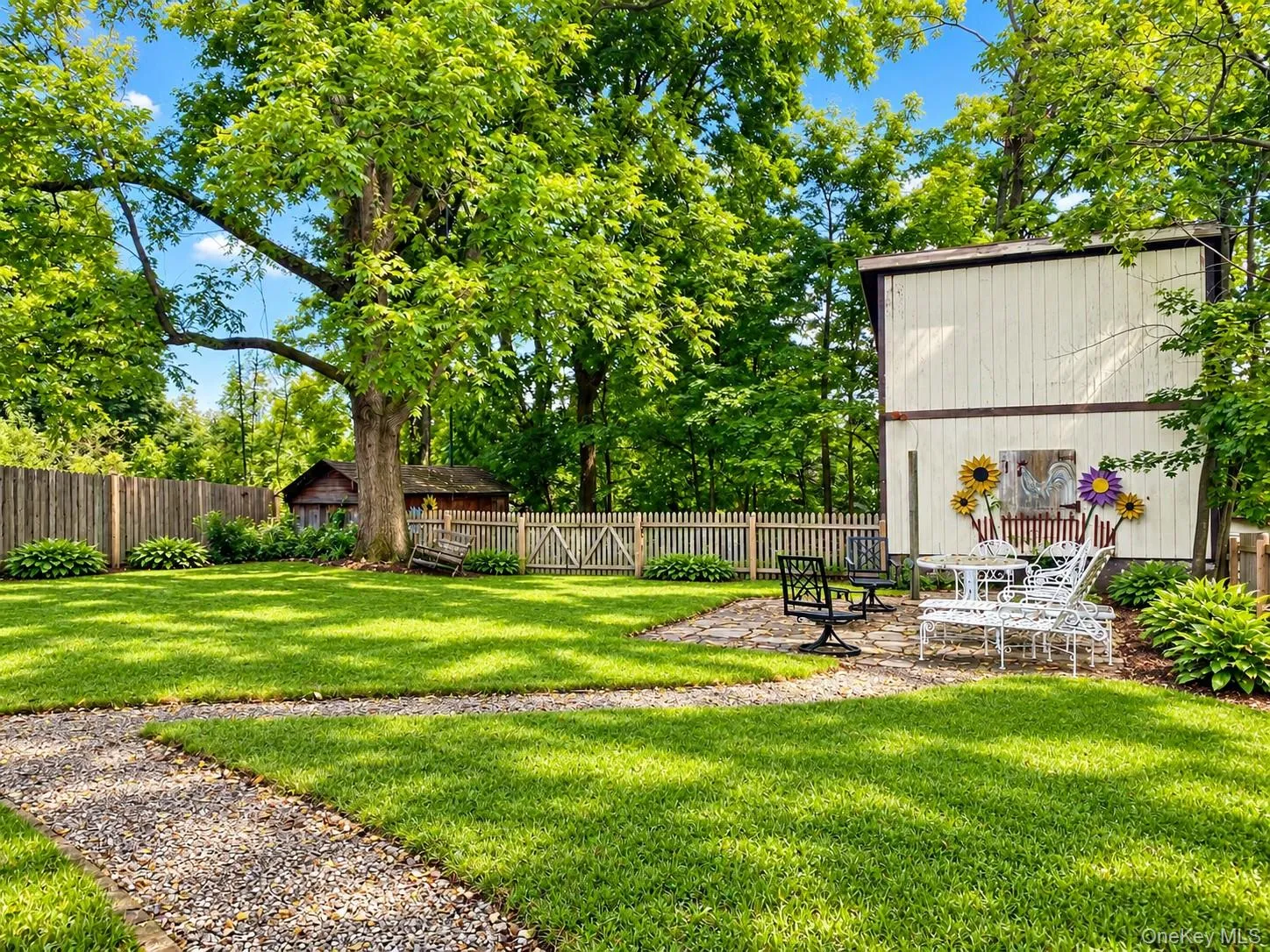 Fenced rear yard. Fenced rear yard.