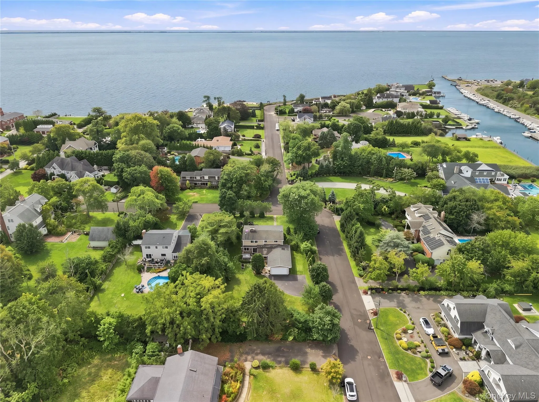4 Saltmeadow Lane, Islip, NY, 4 Bedrooms Bedrooms, 10 Rooms Rooms,3 BathroomsBathrooms,Residential,For Rent,Saltmeadow,0,1046457 4 Saltmeadow Lane, Islip, NY, 4 Bedrooms Bedrooms, 10 Rooms Rooms,3 BathroomsBathrooms,Residential,For Rent,Saltmeadow,0,1046457