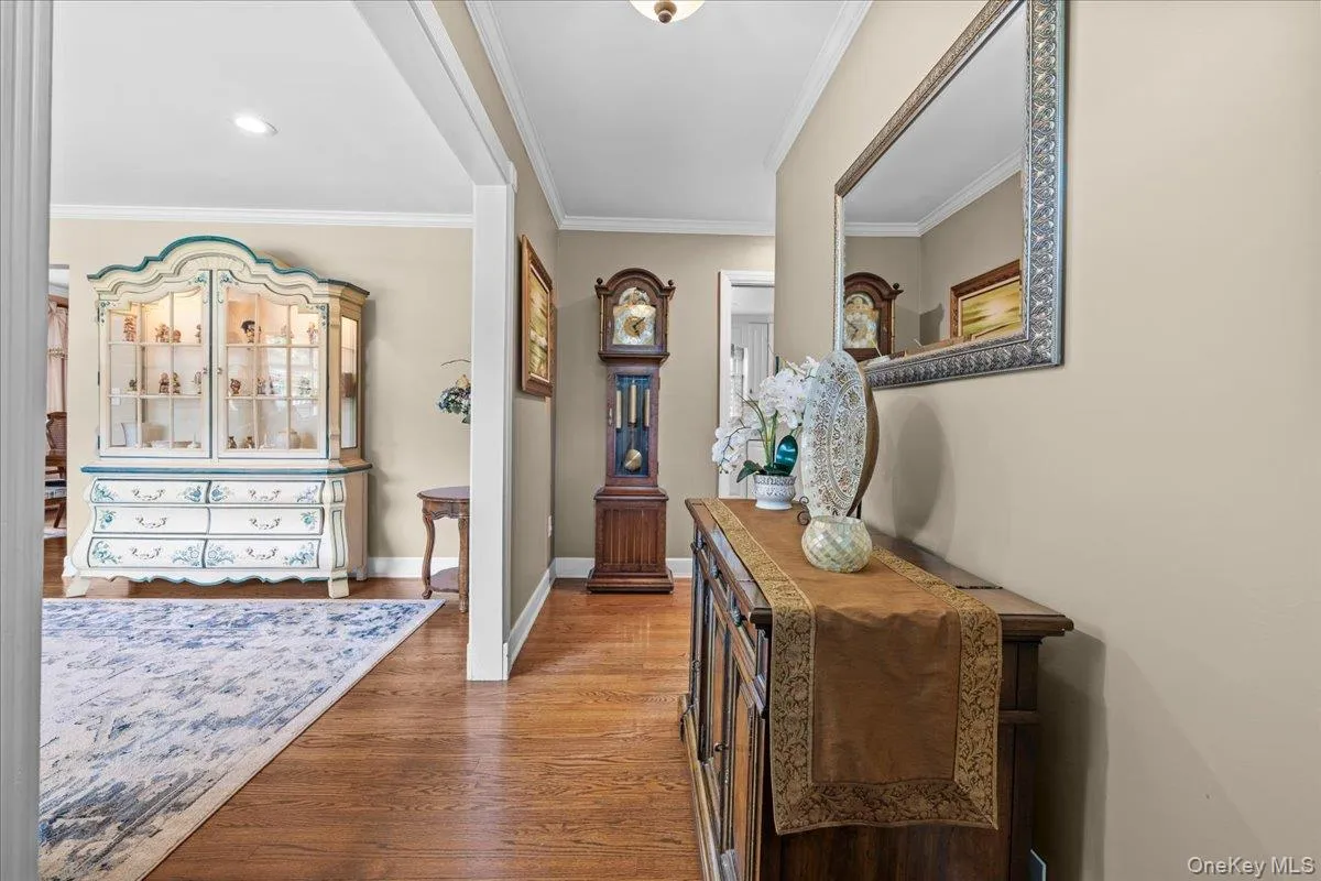 15 Robinson Avenue, Bedford, NY, 3 Bedrooms Bedrooms, 7 Rooms Rooms,2 BathroomsBathrooms,Residential,For Rent,Robinson,0,1046458 15 Robinson Avenue, Bedford, NY, 3 Bedrooms Bedrooms, 7 Rooms Rooms,2 BathroomsBathrooms,Residential,For Rent,Robinson,0,1046458