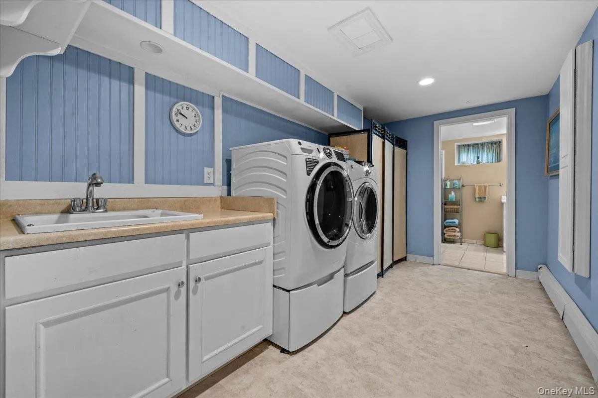 15 Robinson Avenue, Bedford, NY, 3 Bedrooms Bedrooms, 7 Rooms Rooms,2 BathroomsBathrooms,Residential,For Rent,Robinson,0,1046458 15 Robinson Avenue, Bedford, NY, 3 Bedrooms Bedrooms, 7 Rooms Rooms,2 BathroomsBathrooms,Residential,For Rent,Robinson,0,1046458