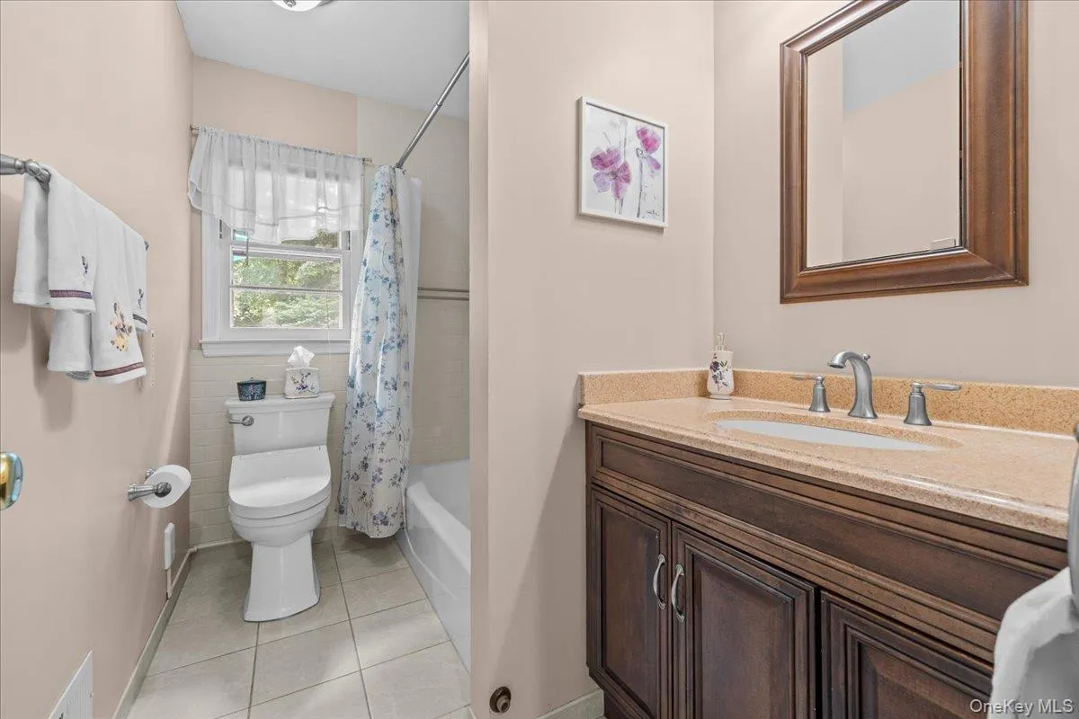 15 Robinson Avenue, Bedford, NY, 3 Bedrooms Bedrooms, 7 Rooms Rooms,2 BathroomsBathrooms,Residential,For Rent,Robinson,0,1046458 15 Robinson Avenue, Bedford, NY, 3 Bedrooms Bedrooms, 7 Rooms Rooms,2 BathroomsBathrooms,Residential,For Rent,Robinson,0,1046458