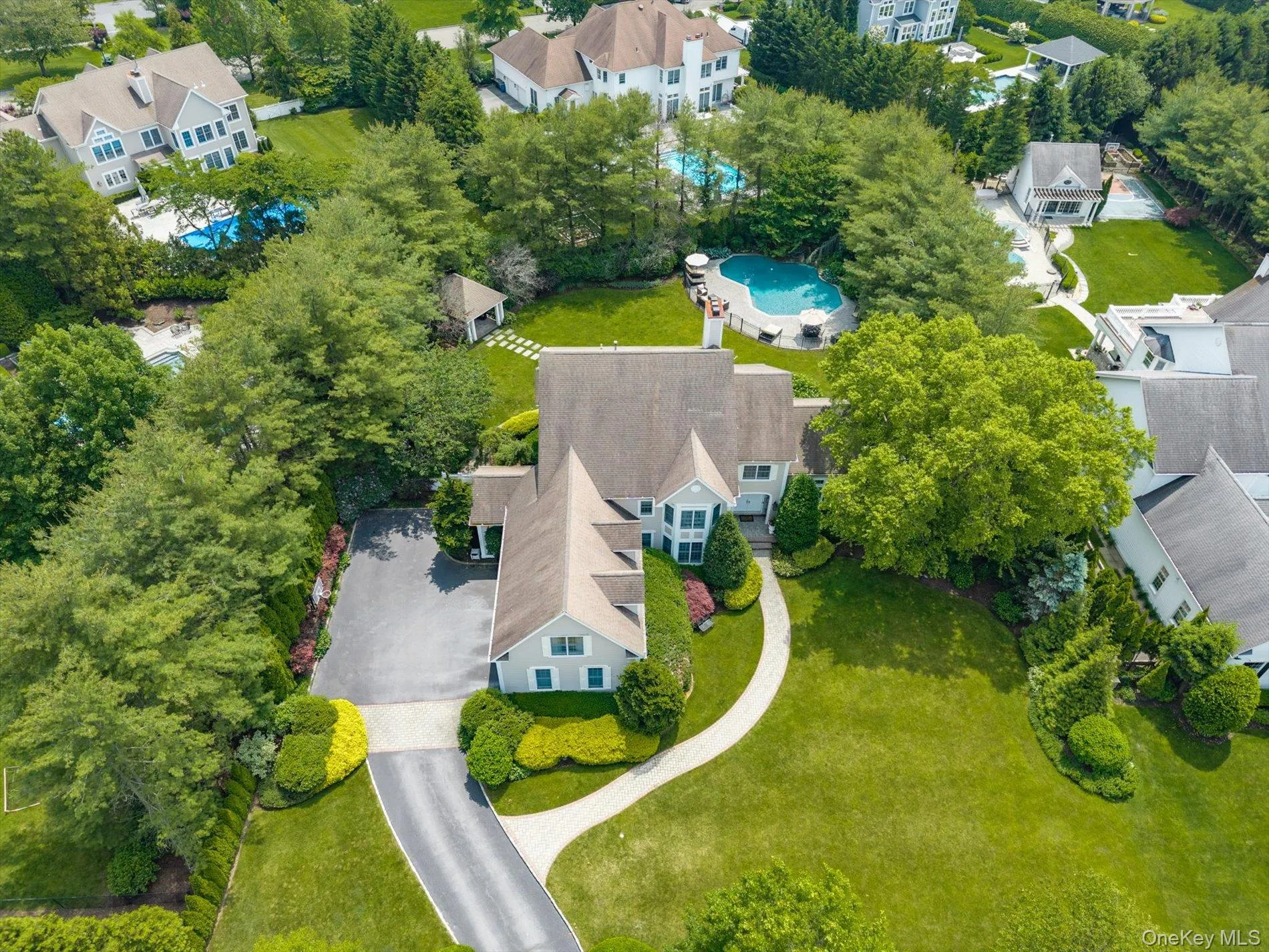 37 Legends Circle, Huntington, NY, 6 Bedrooms Bedrooms, 13 Rooms Rooms,5 BathroomsBathrooms,Residential,For Rent,Legends,0,1046462 37 Legends Circle, Huntington, NY, 6 Bedrooms Bedrooms, 13 Rooms Rooms,5 BathroomsBathrooms,Residential,For Rent,Legends,0,1046462