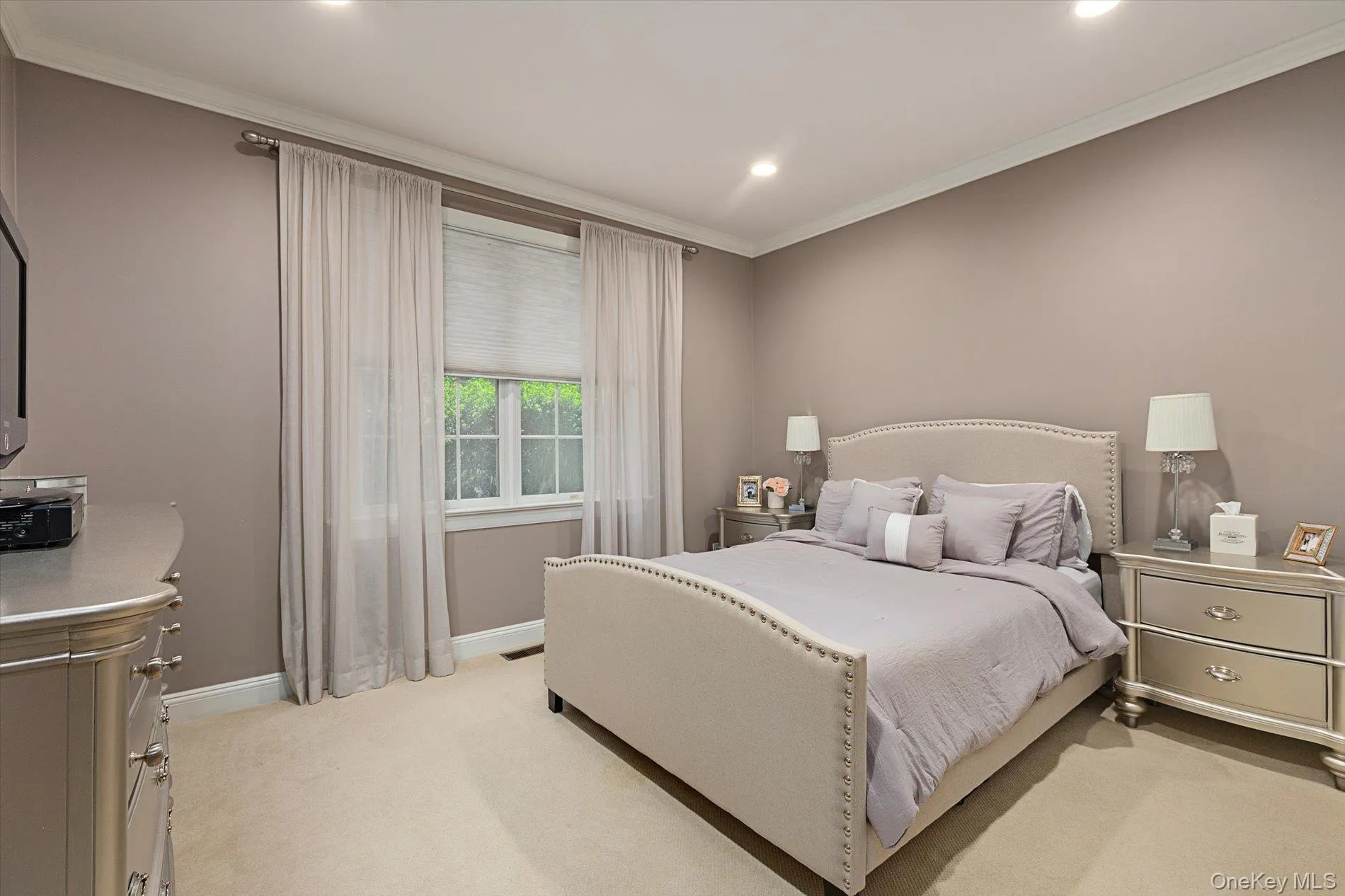 Guest room on main floor Guest room on main floor