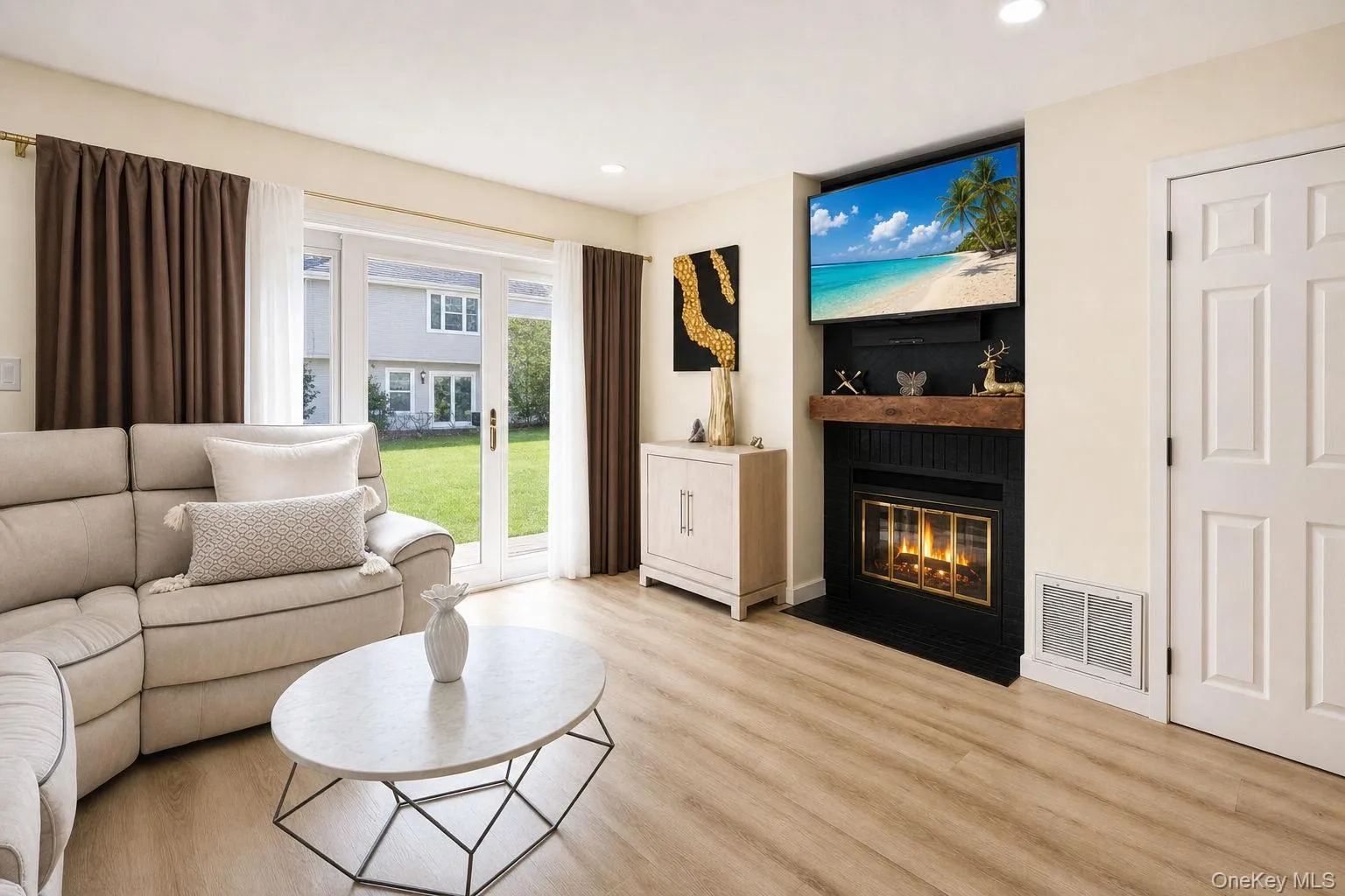 49 Matthews Lane, Blooming Grove, NY, 2 Bedrooms Bedrooms, 6 Rooms Rooms,2 BathroomsBathrooms,Residential,For Rent,Matthews,0,1046467 49 Matthews Lane, Blooming Grove, NY, 2 Bedrooms Bedrooms, 6 Rooms Rooms,2 BathroomsBathrooms,Residential,For Rent,Matthews,0,1046467