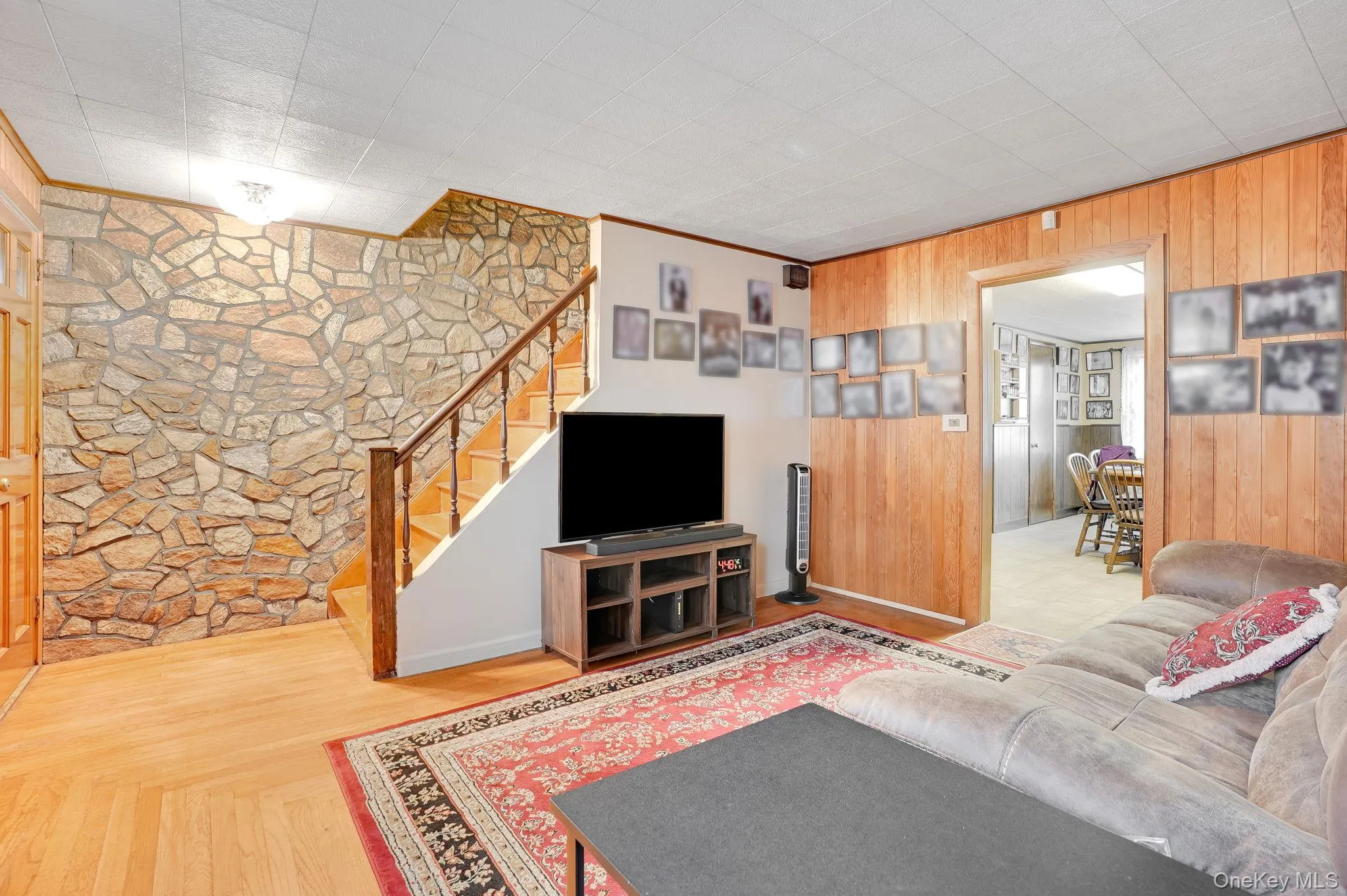 83 Brewster Avenue, Yonkers, NY, 2 Bedrooms Bedrooms, 6 Rooms Rooms,1 BathroomBathrooms,Residential,For Rent,Brewster,0,1046469 83 Brewster Avenue, Yonkers, NY, 2 Bedrooms Bedrooms, 6 Rooms Rooms,1 BathroomBathrooms,Residential,For Rent,Brewster,0,1046469