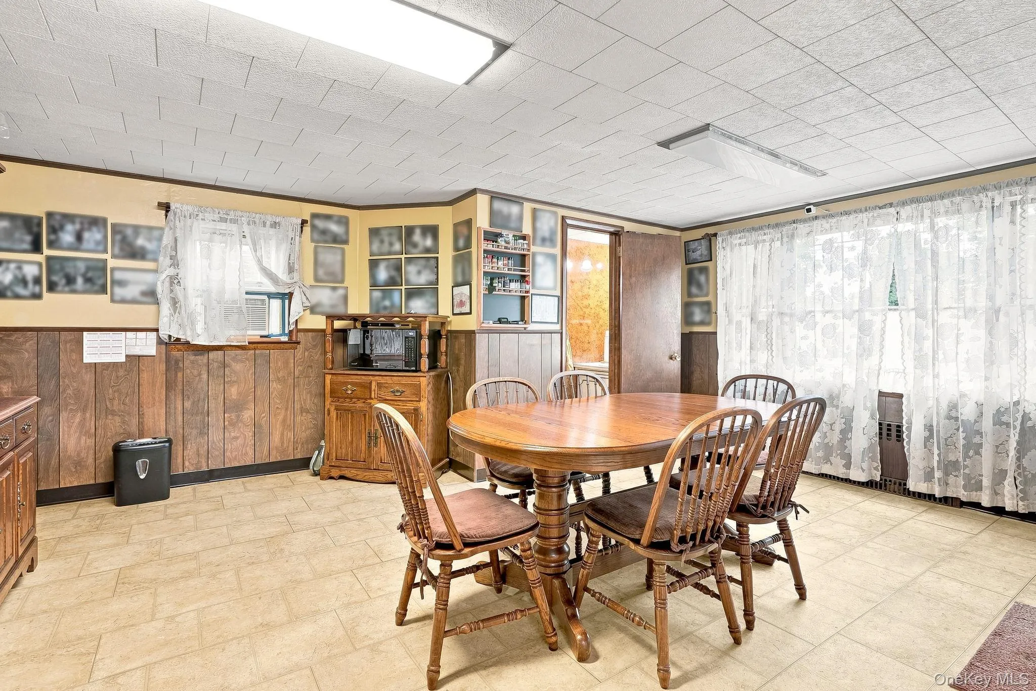 83 Brewster Avenue, Yonkers, NY, 2 Bedrooms Bedrooms, 6 Rooms Rooms,1 BathroomBathrooms,Residential,For Rent,Brewster,0,1046469 83 Brewster Avenue, Yonkers, NY, 2 Bedrooms Bedrooms, 6 Rooms Rooms,1 BathroomBathrooms,Residential,For Rent,Brewster,0,1046469