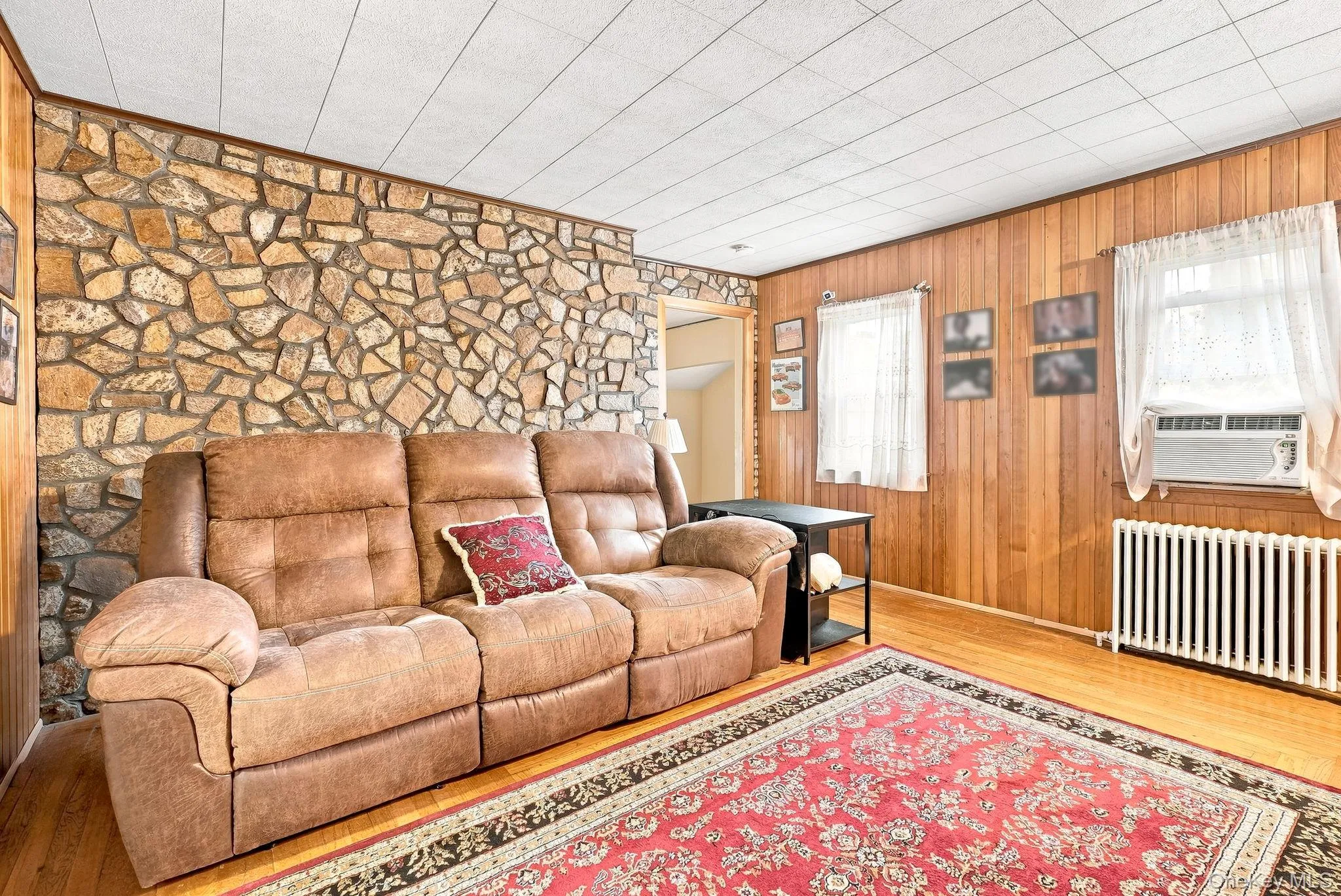 83 Brewster Avenue, Yonkers, NY, 2 Bedrooms Bedrooms, 6 Rooms Rooms,1 BathroomBathrooms,Residential,For Rent,Brewster,0,1046469 83 Brewster Avenue, Yonkers, NY, 2 Bedrooms Bedrooms, 6 Rooms Rooms,1 BathroomBathrooms,Residential,For Rent,Brewster,0,1046469