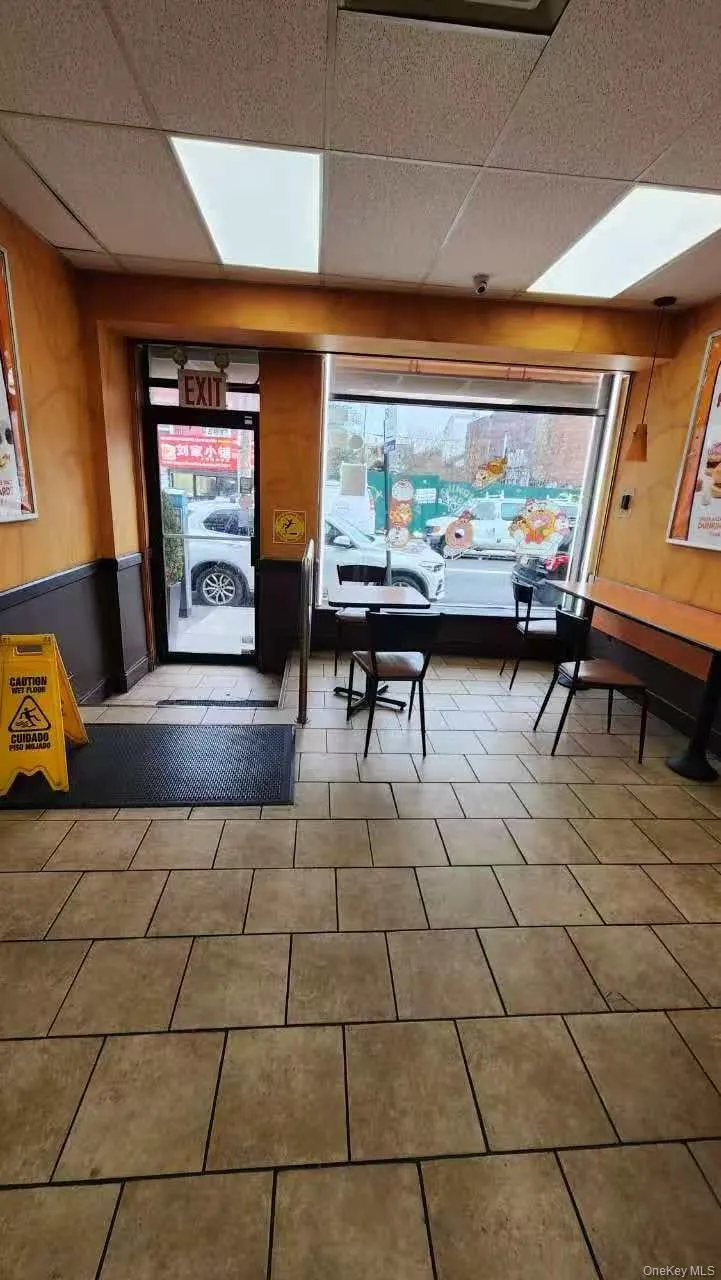 18-34 College Point Boulevard, New York, NY, ,Commercial Lease,For Rent,College Point Boulevard,0,1046472 18-34 College Point Boulevard, New York, NY, ,Commercial Lease,For Rent,College Point Boulevard,0,1046472