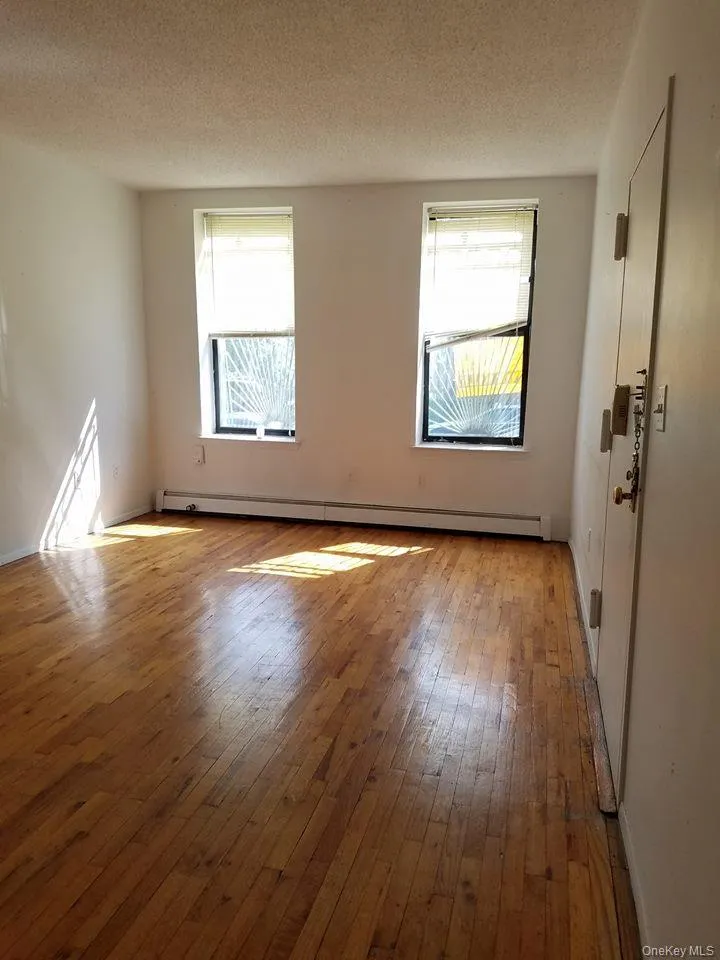 1047 Faile Street, New York, NY, 2 Bedrooms Bedrooms, 5 Rooms Rooms,1 BathroomBathrooms,Residential,For Rent,Faile,0,1046475 1047 Faile Street, New York, NY, 2 Bedrooms Bedrooms, 5 Rooms Rooms,1 BathroomBathrooms,Residential,For Rent,Faile,0,1046475