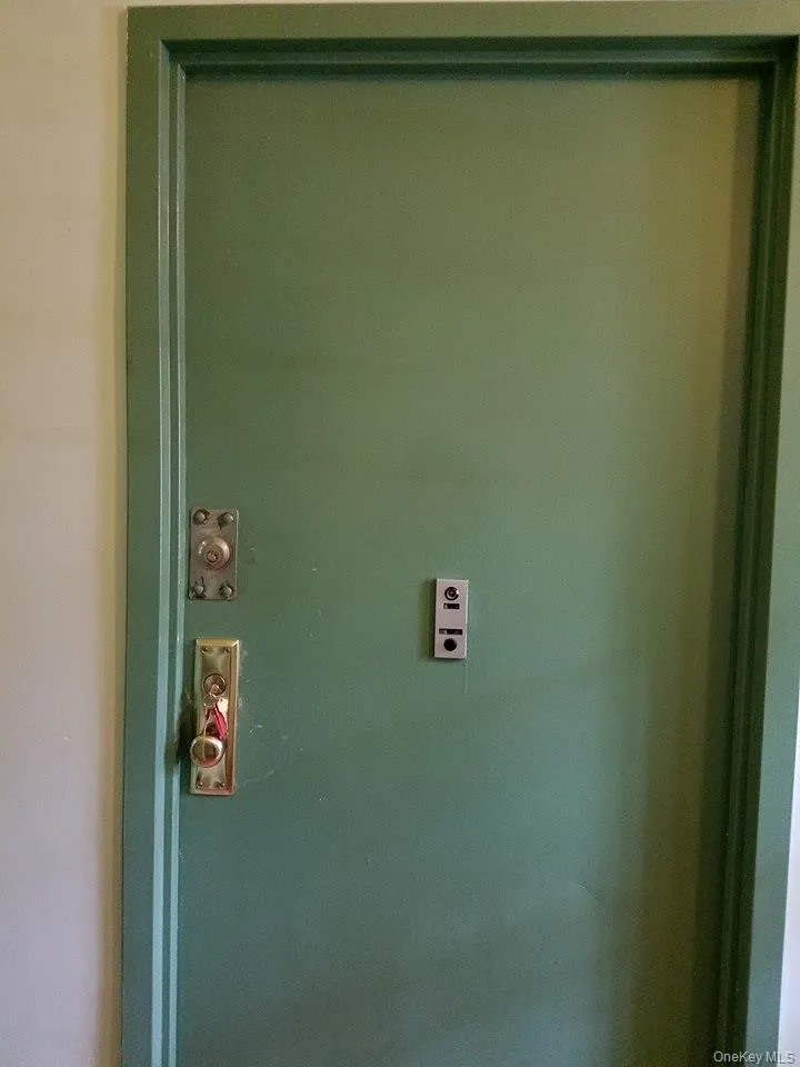 1047 Faile Street, New York, NY, 2 Bedrooms Bedrooms, 5 Rooms Rooms,1 BathroomBathrooms,Residential,For Rent,Faile,0,1046475 1047 Faile Street, New York, NY, 2 Bedrooms Bedrooms, 5 Rooms Rooms,1 BathroomBathrooms,Residential,For Rent,Faile,0,1046475