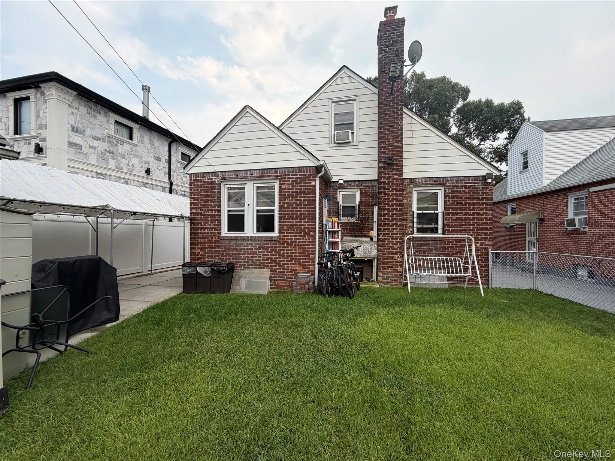 122-13 149th Avenue, New York, NY, 4 Bedrooms Bedrooms, 8 Rooms Rooms,1 BathroomBathrooms,Residential,For Rent,149th,0,1046477 122-13 149th Avenue, New York, NY, 4 Bedrooms Bedrooms, 8 Rooms Rooms,1 BathroomBathrooms,Residential,For Rent,149th,0,1046477