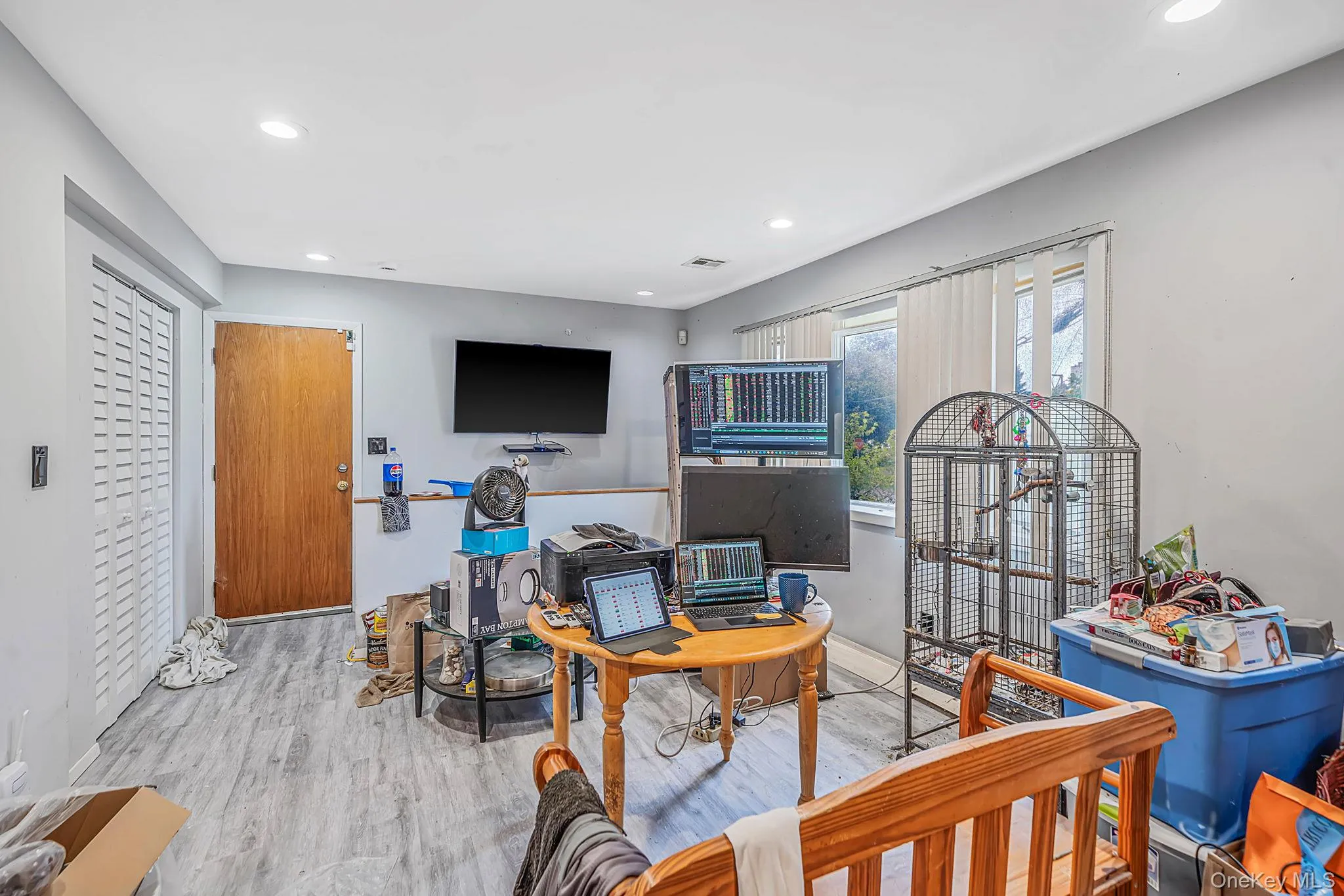 407 Main Street, Babylon, NY, 3 Bedrooms Bedrooms, 6 Rooms Rooms,2 BathroomsBathrooms,Residential,For Rent,Main,0,1046479 407 Main Street, Babylon, NY, 3 Bedrooms Bedrooms, 6 Rooms Rooms,2 BathroomsBathrooms,Residential,For Rent,Main,0,1046479